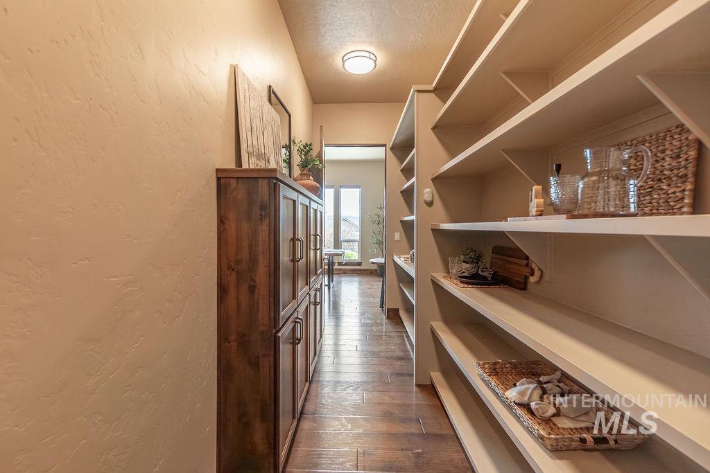 15350 Syrah, Caldwell, Idaho 83607, 3 Bedrooms, 3.5 Bathrooms, Residential For Sale, Price $1,475,000,MLS 98983631