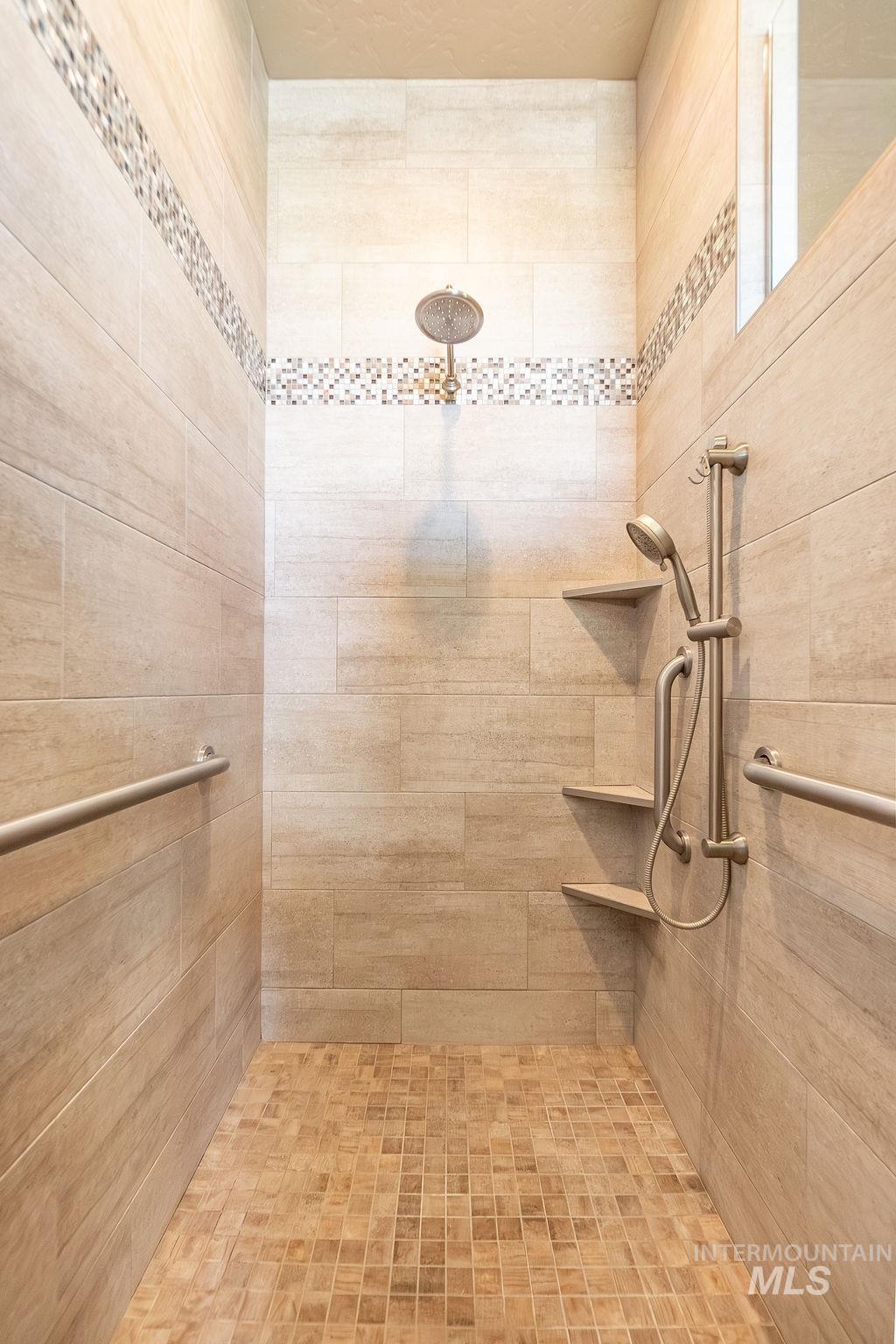 15350 Syrah, Caldwell, Idaho 83607, 3 Bedrooms, 3.5 Bathrooms, Residential For Sale, Price $1,475,000,MLS 98983631