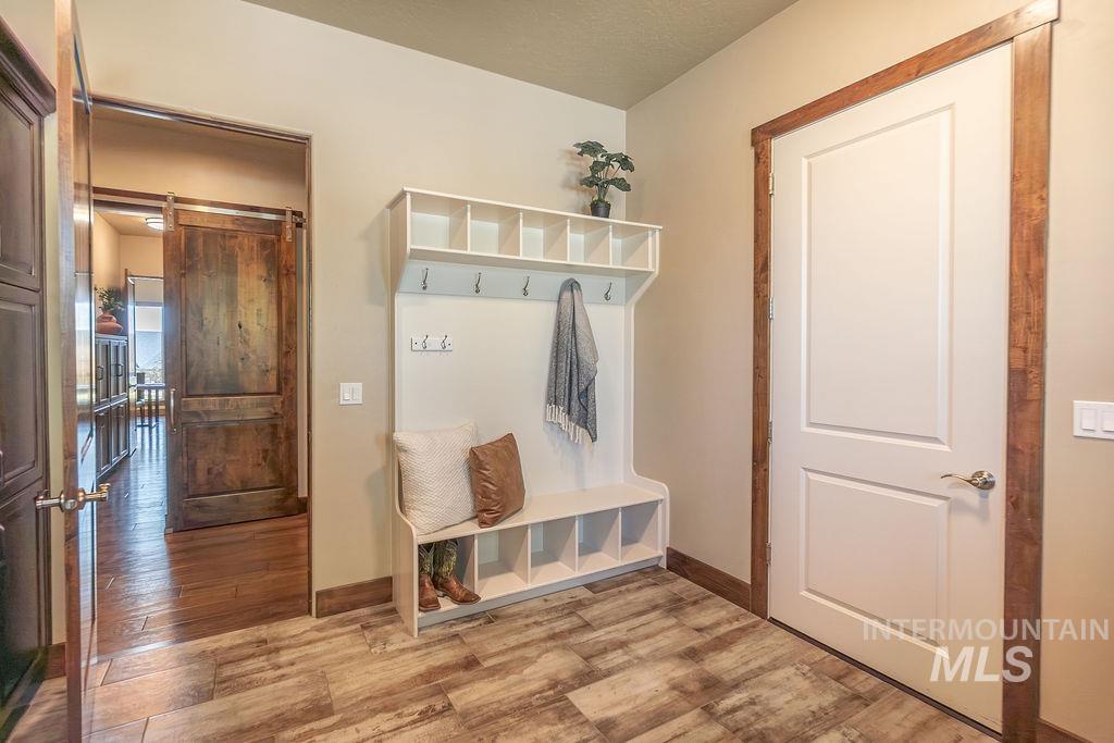 15350 Syrah, Caldwell, Idaho 83607, 3 Bedrooms, 3.5 Bathrooms, Residential For Sale, Price $1,475,000,MLS 98983631