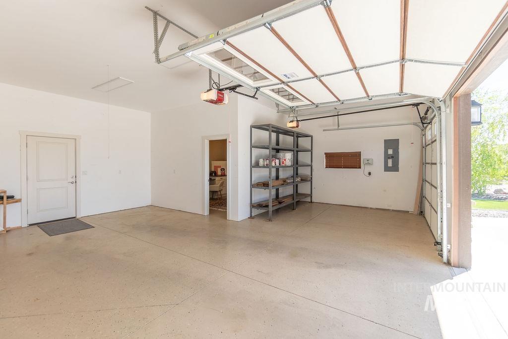 15350 Syrah, Caldwell, Idaho 83607, 3 Bedrooms, 3.5 Bathrooms, Residential For Sale, Price $1,475,000,MLS 98983631