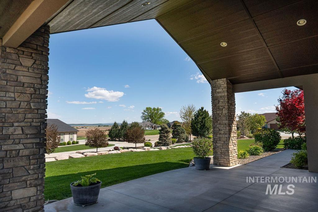 15350 Syrah, Caldwell, Idaho 83607, 3 Bedrooms, 3.5 Bathrooms, Residential For Sale, Price $1,475,000,MLS 98983631