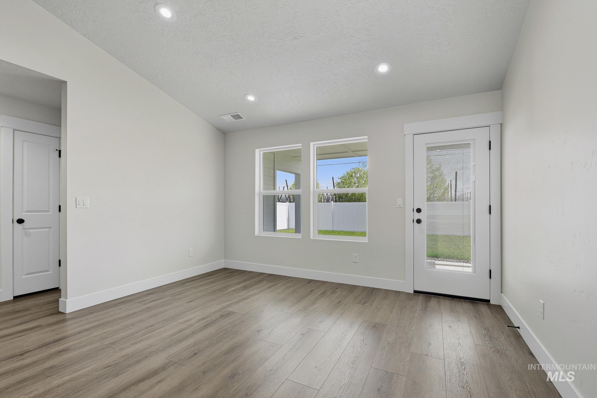 322 N 12th. St., Parma, Idaho 83660, 4 Bedrooms, 2.5 Bathrooms, Residential For Sale, Price $420,000,MLS 98983634