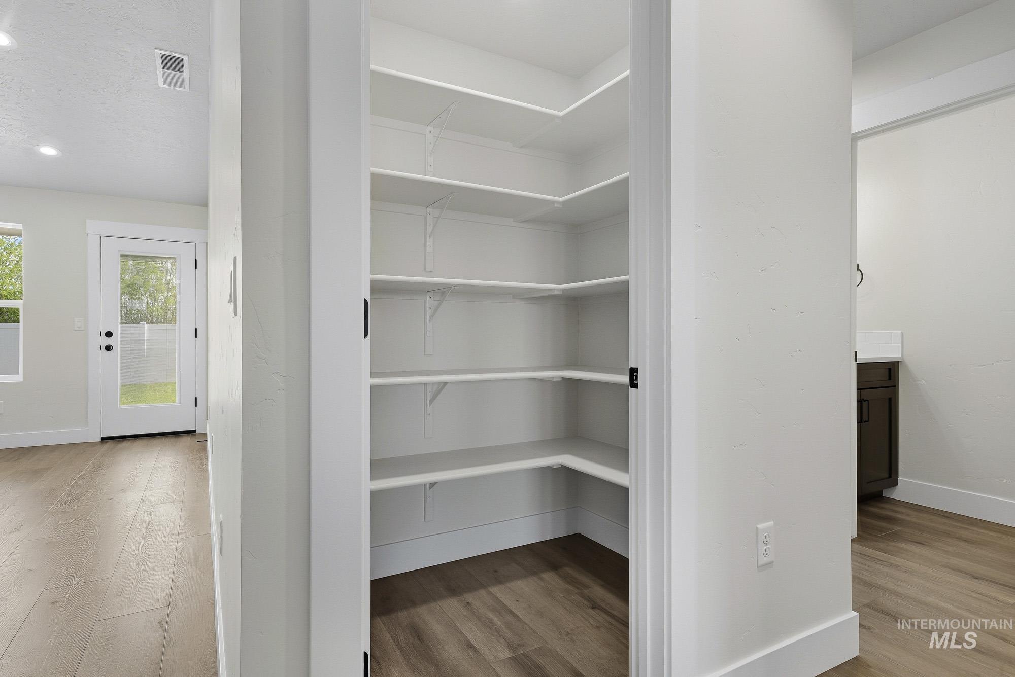 322 N 12th. St., Parma, Idaho 83660, 4 Bedrooms, 2.5 Bathrooms, Residential For Sale, Price $420,000,MLS 98983634