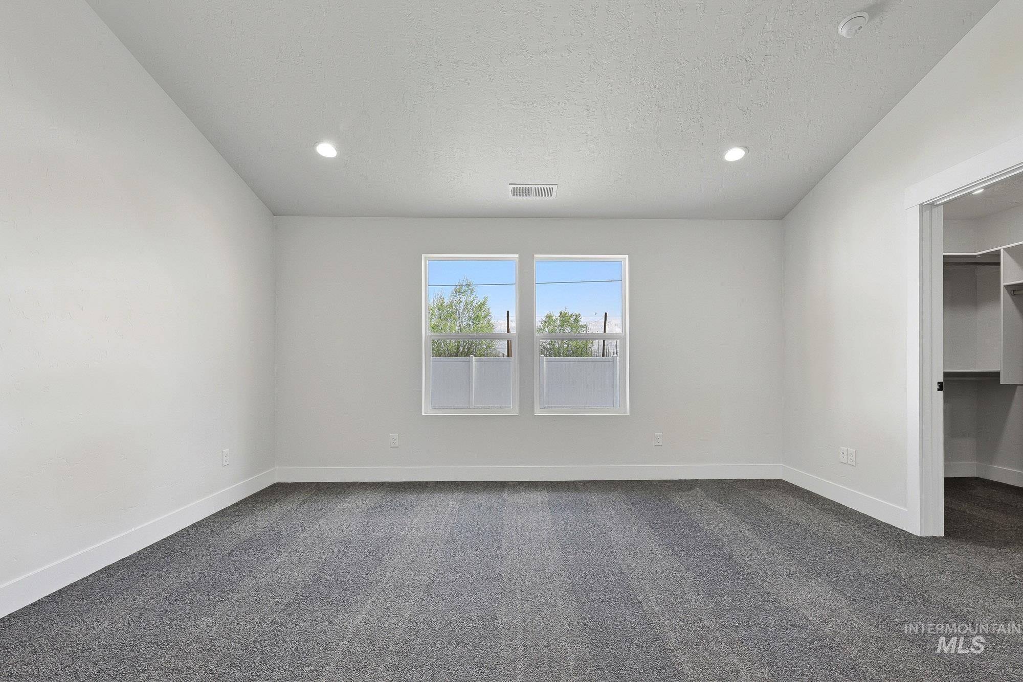 322 N 12th. St., Parma, Idaho 83660, 4 Bedrooms, 2.5 Bathrooms, Residential For Sale, Price $420,000,MLS 98983634