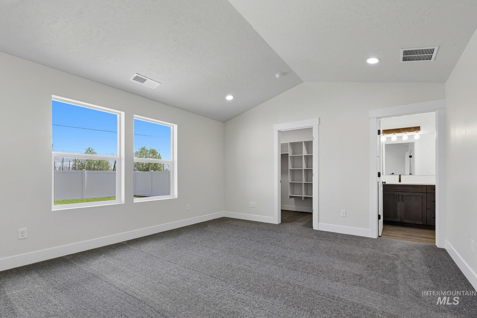 322 N 12th. St., Parma, Idaho 83660, 4 Bedrooms, 2.5 Bathrooms, Residential For Sale, Price $420,000,MLS 98983634