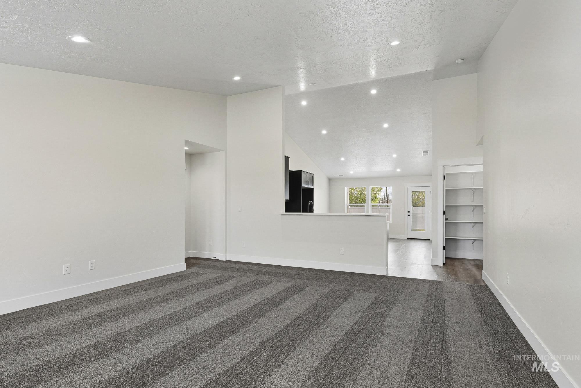 322 N 12th. St., Parma, Idaho 83660, 4 Bedrooms, 2.5 Bathrooms, Residential For Sale, Price $420,000,MLS 98983634