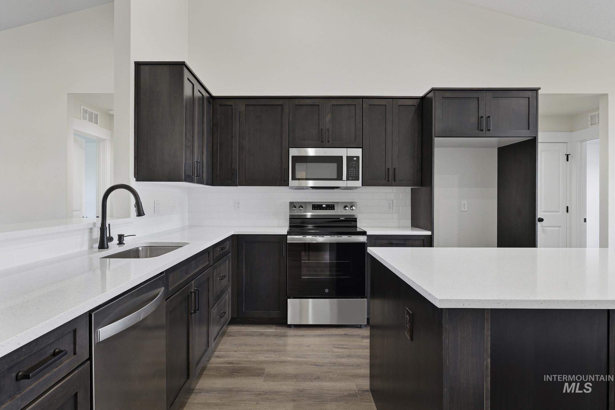 322 N 12th. St., Parma, Idaho 83660, 4 Bedrooms, 2.5 Bathrooms, Residential For Sale, Price $420,000,MLS 98983634