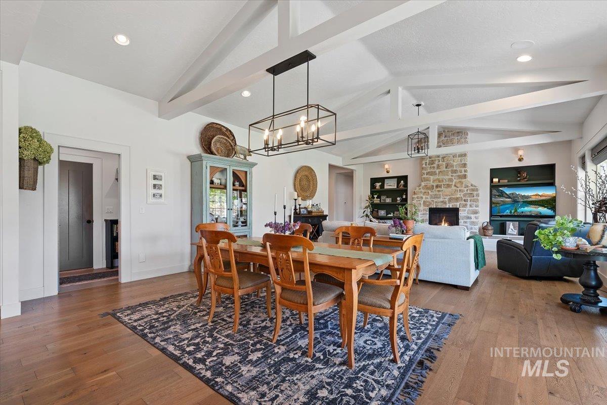 16154 Pinehurst Way, Caldwell, Idaho 83607, 3 Bedrooms, 3 Bathrooms, Residential For Sale, Price $930,000,MLS 98983635