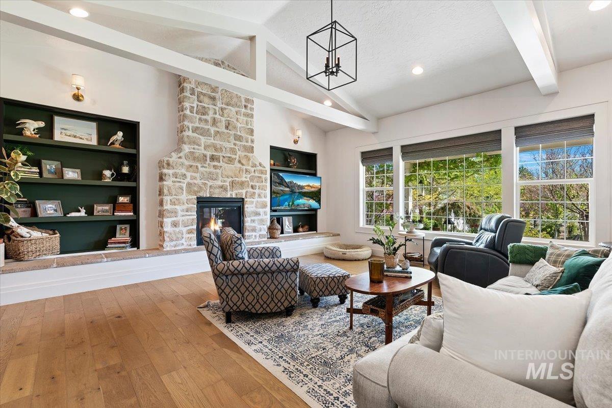 16154 Pinehurst Way, Caldwell, Idaho 83607, 3 Bedrooms, 3 Bathrooms, Residential For Sale, Price $930,000,MLS 98983635