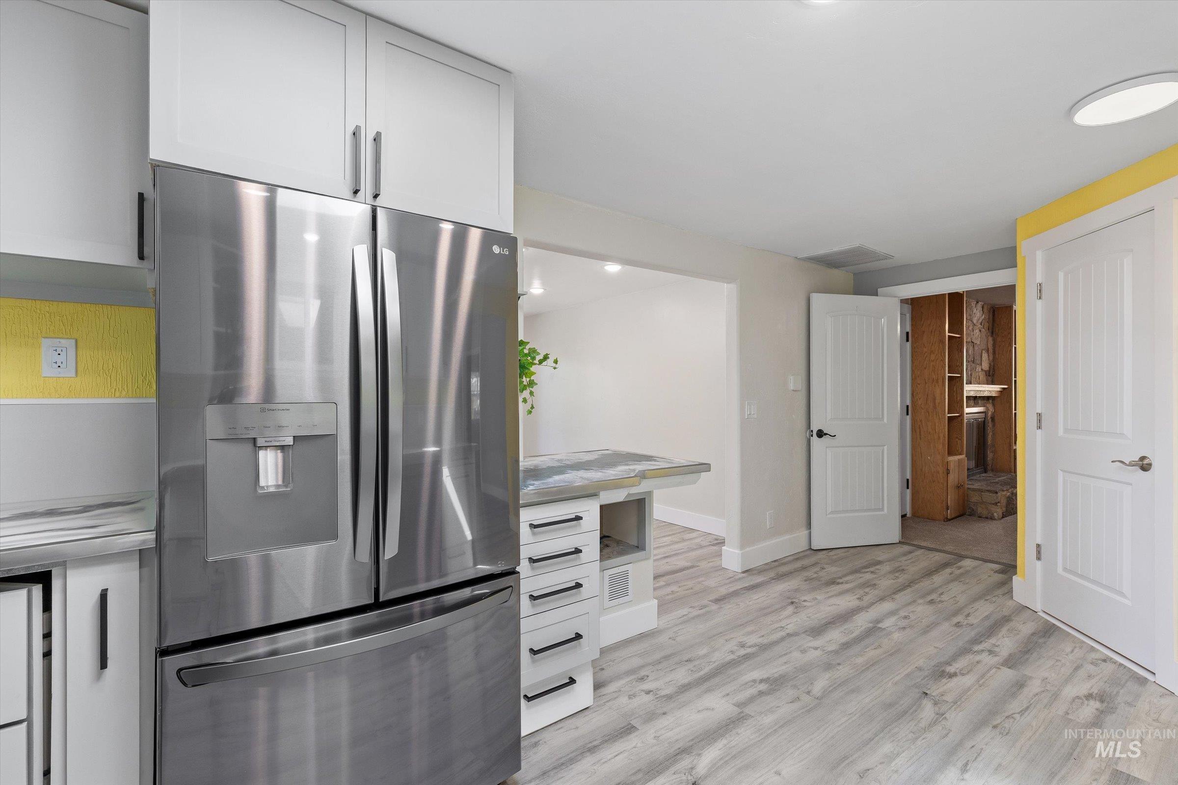 4010 N Patricia Lane, Boise, Idaho 83704, 4 Bedrooms, 2.5 Bathrooms, Residential For Sale, Price $539,000, 98983636