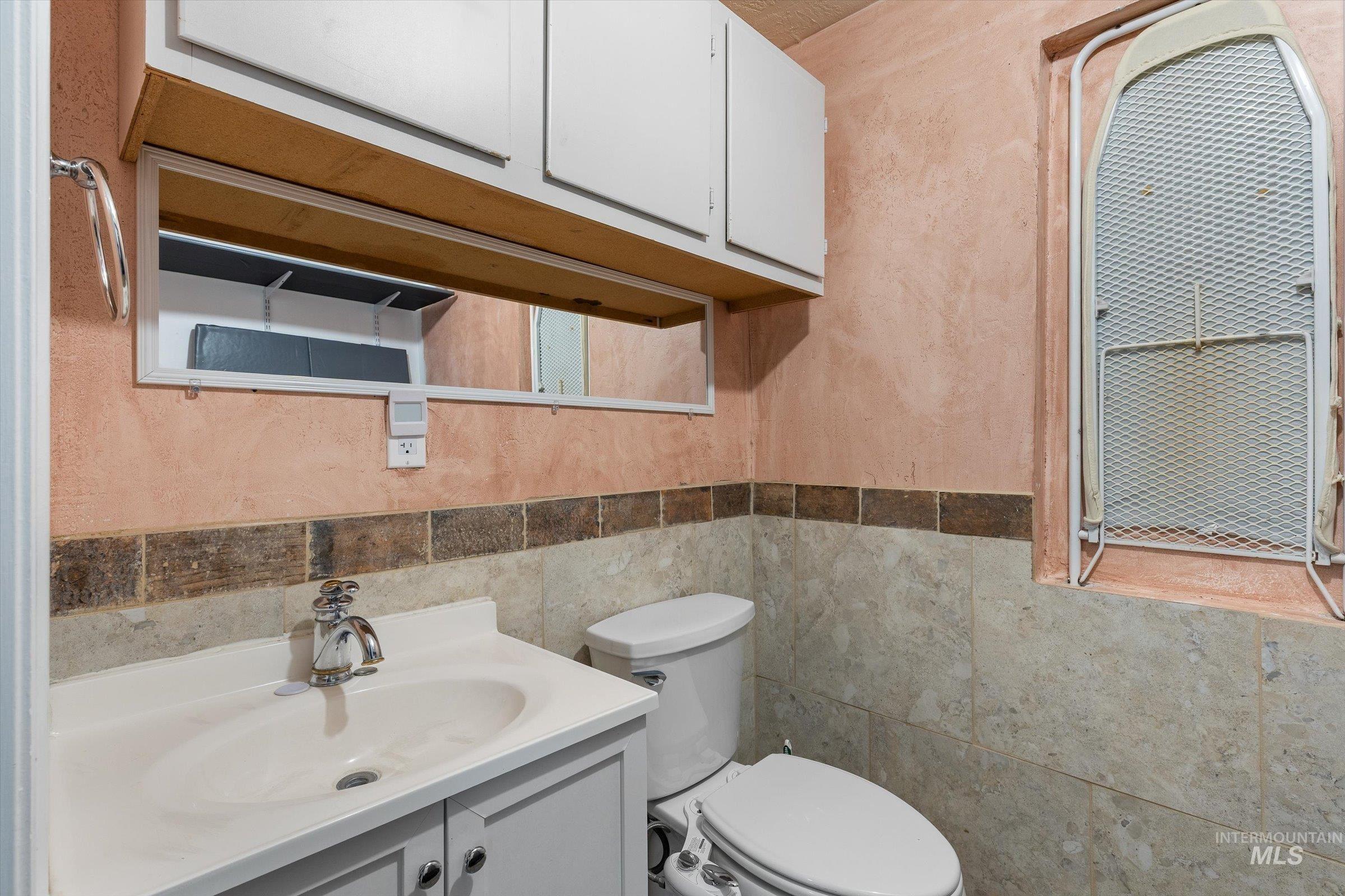 4010 N Patricia Lane, Boise, Idaho 83704, 4 Bedrooms, 2.5 Bathrooms, Residential For Sale, Price $539,000, 98983636