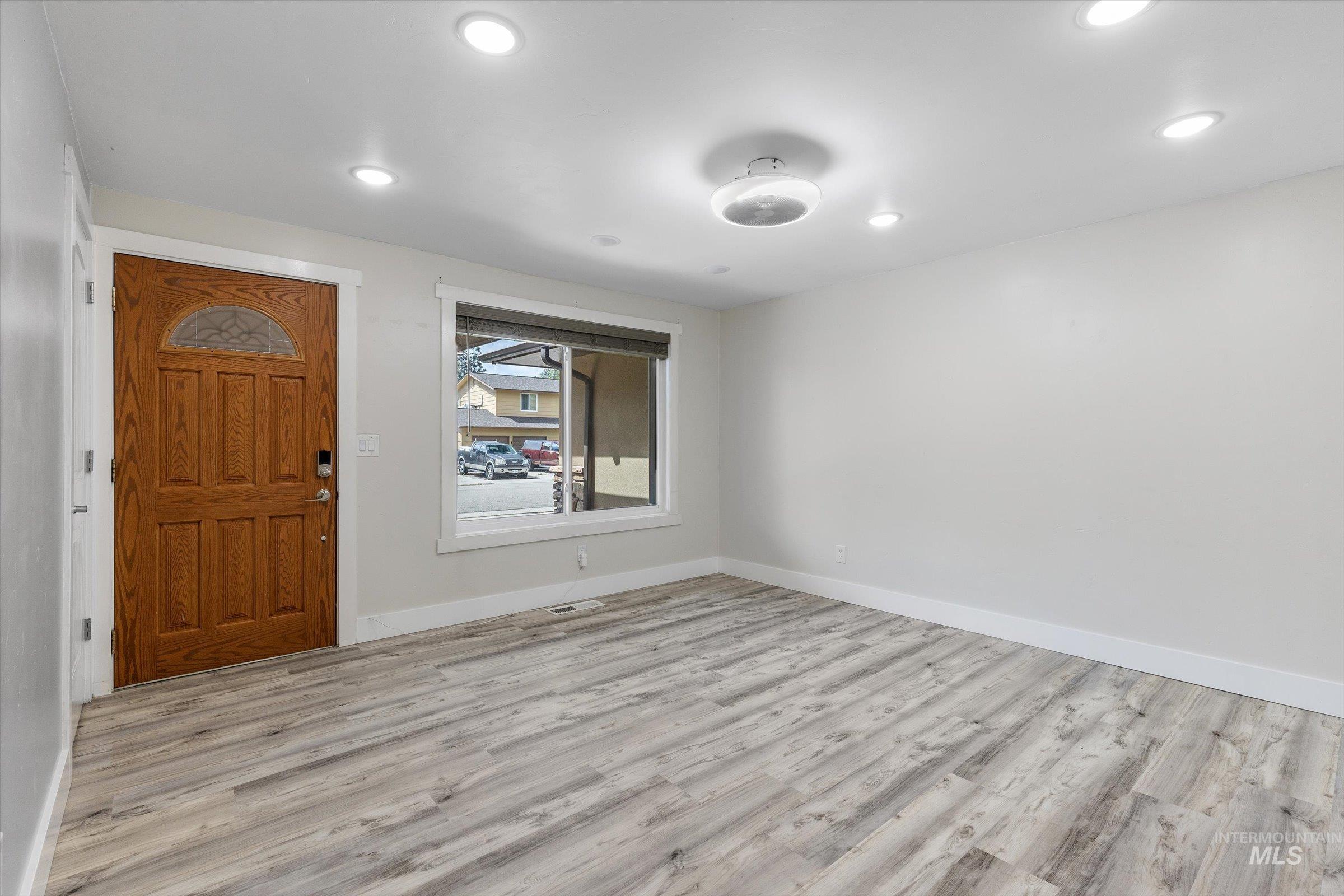 4010 N Patricia Lane, Boise, Idaho 83704, 4 Bedrooms, 2.5 Bathrooms, Residential For Sale, Price $539,000, 98983636