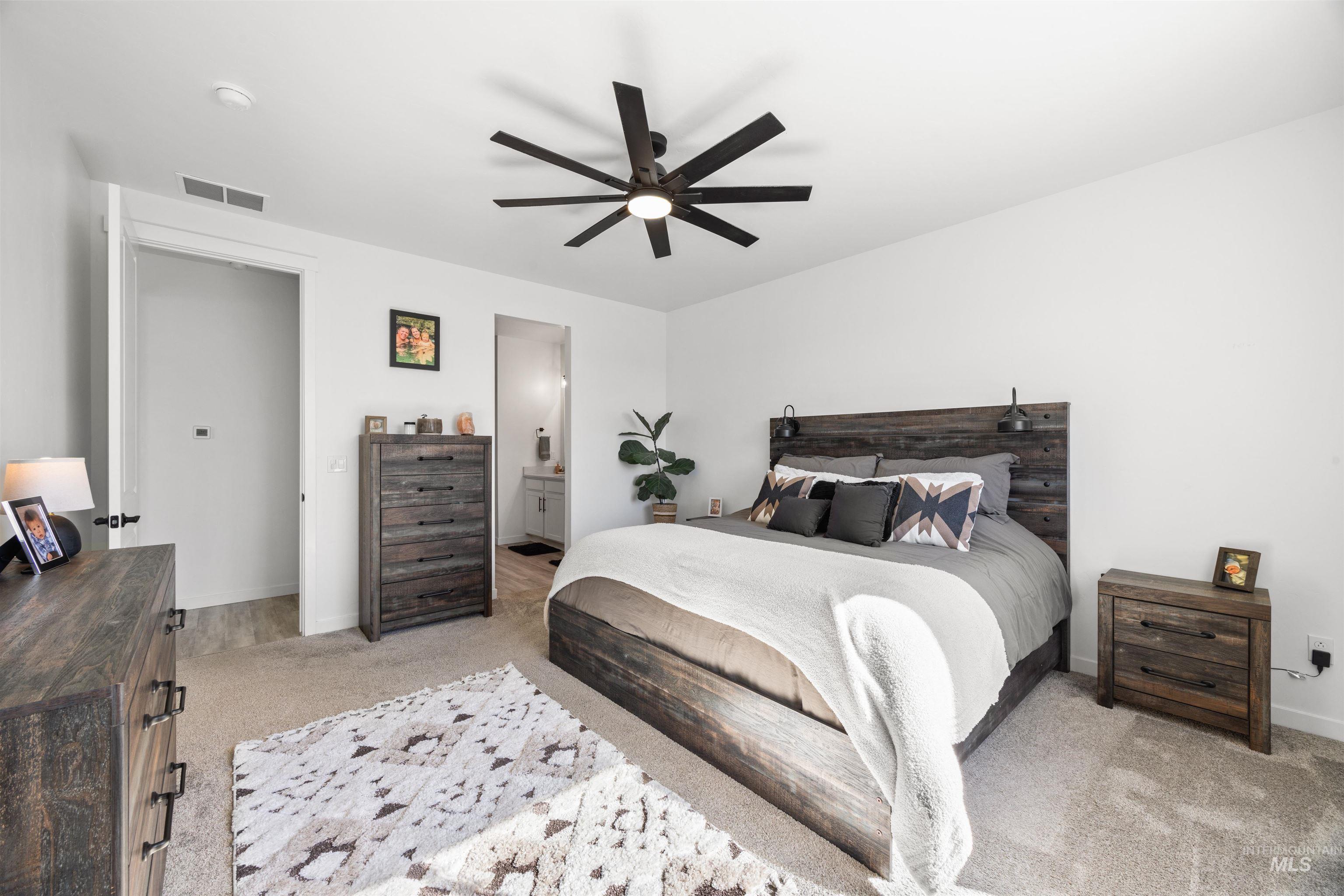 18441 N Moon Flower Ave, Nampa, Idaho 83687, 3 Bedrooms, 2 Bathrooms, Residential For Sale, Price $574,900, 98983637