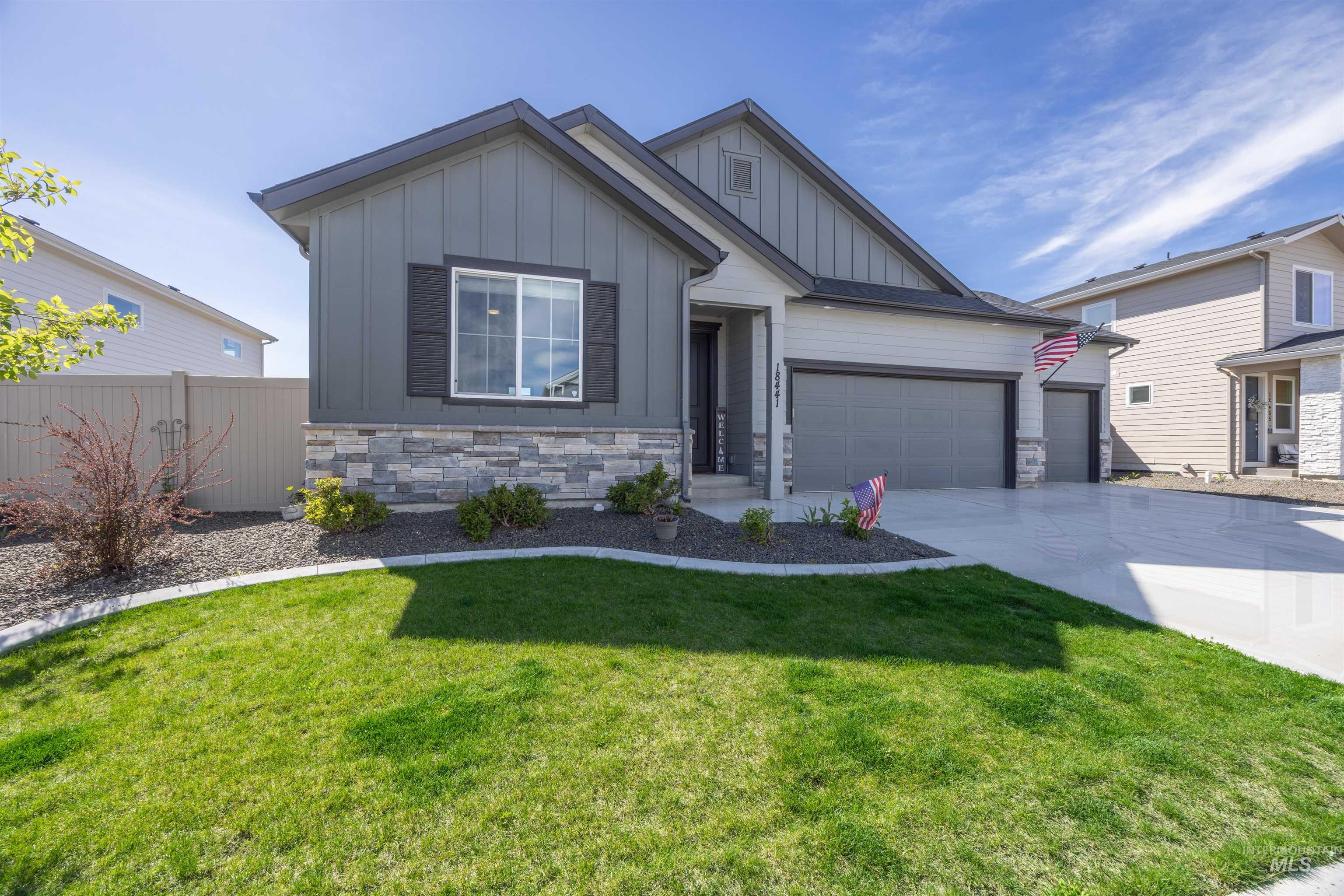 18441 N Moon Flower Ave, Nampa, Idaho 83687, 3 Bedrooms, 2 Bathrooms, Residential For Sale, Price $574,900, 98983637