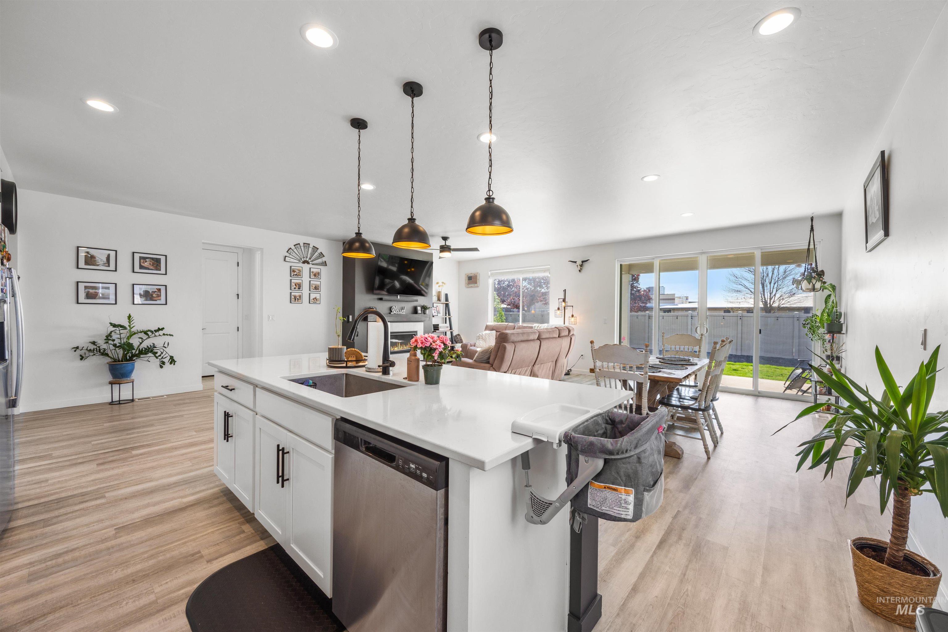 18441 N Moon Flower Ave, Nampa, Idaho 83687, 3 Bedrooms, 2 Bathrooms, Residential For Sale, Price $574,900, 98983637