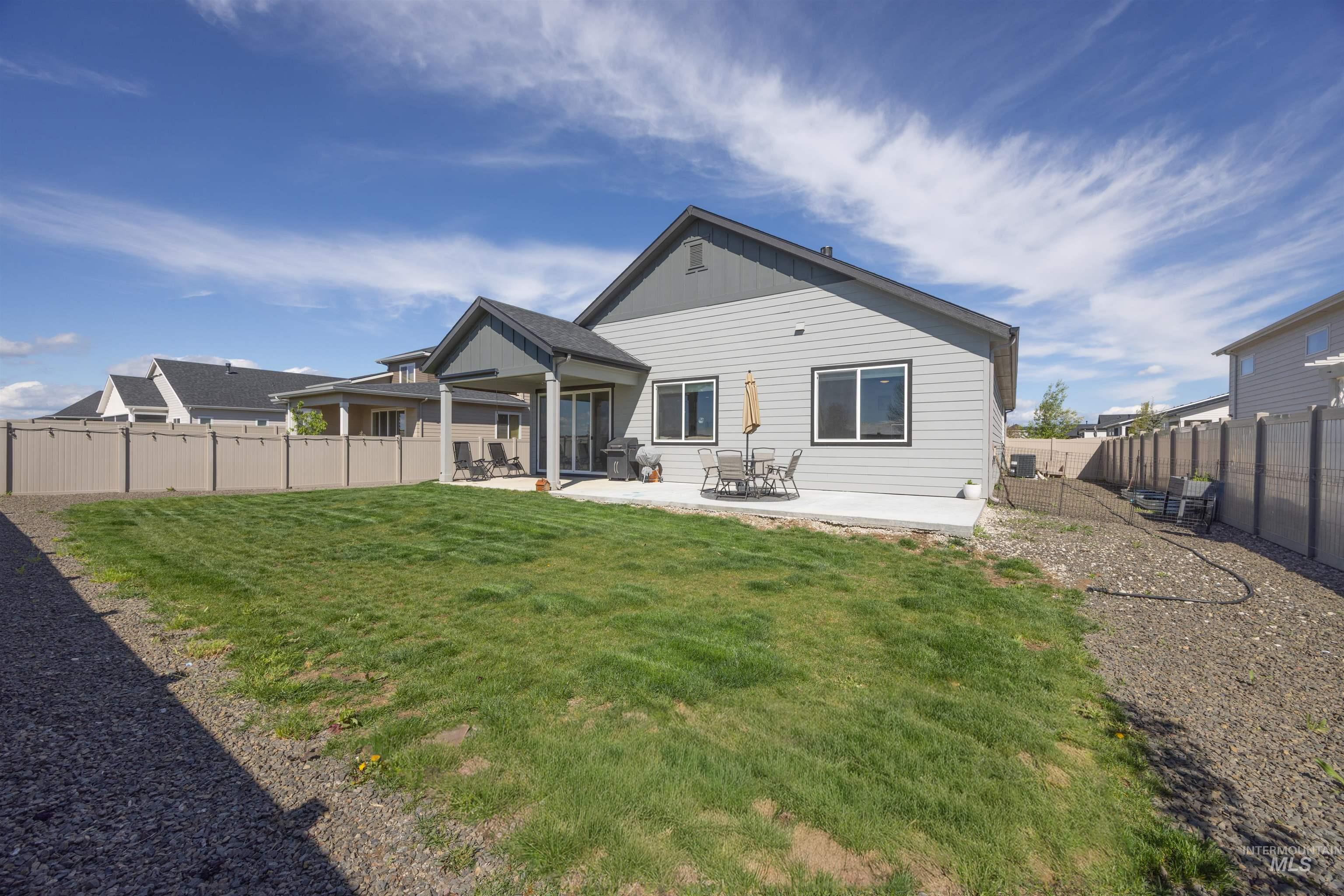 18441 N Moon Flower Ave, Nampa, Idaho 83687, 3 Bedrooms, 2 Bathrooms, Residential For Sale, Price $574,900, 98983637