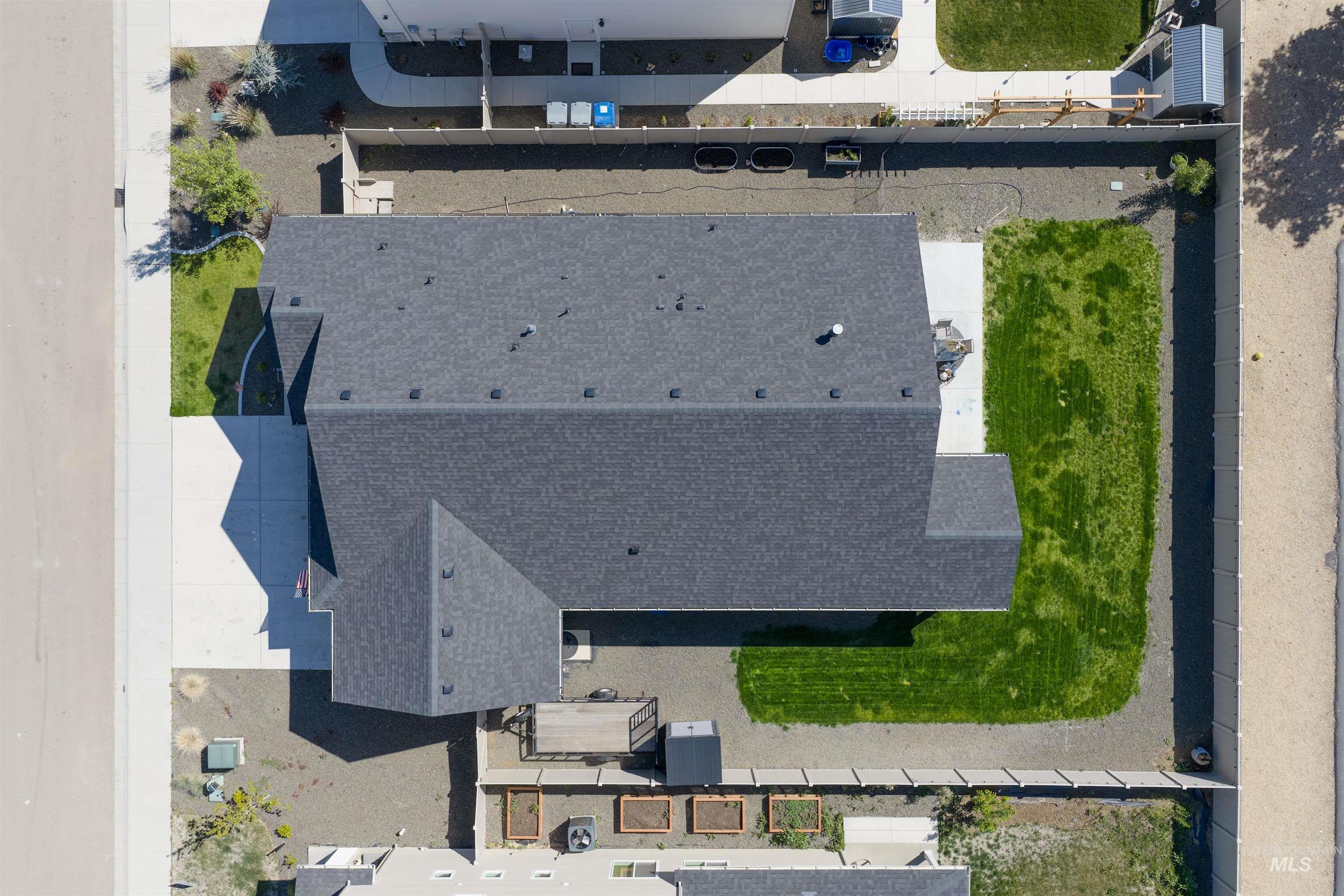 18441 N Moon Flower Ave, Nampa, Idaho 83687, 3 Bedrooms, 2 Bathrooms, Residential For Sale, Price $574,900, 98983637