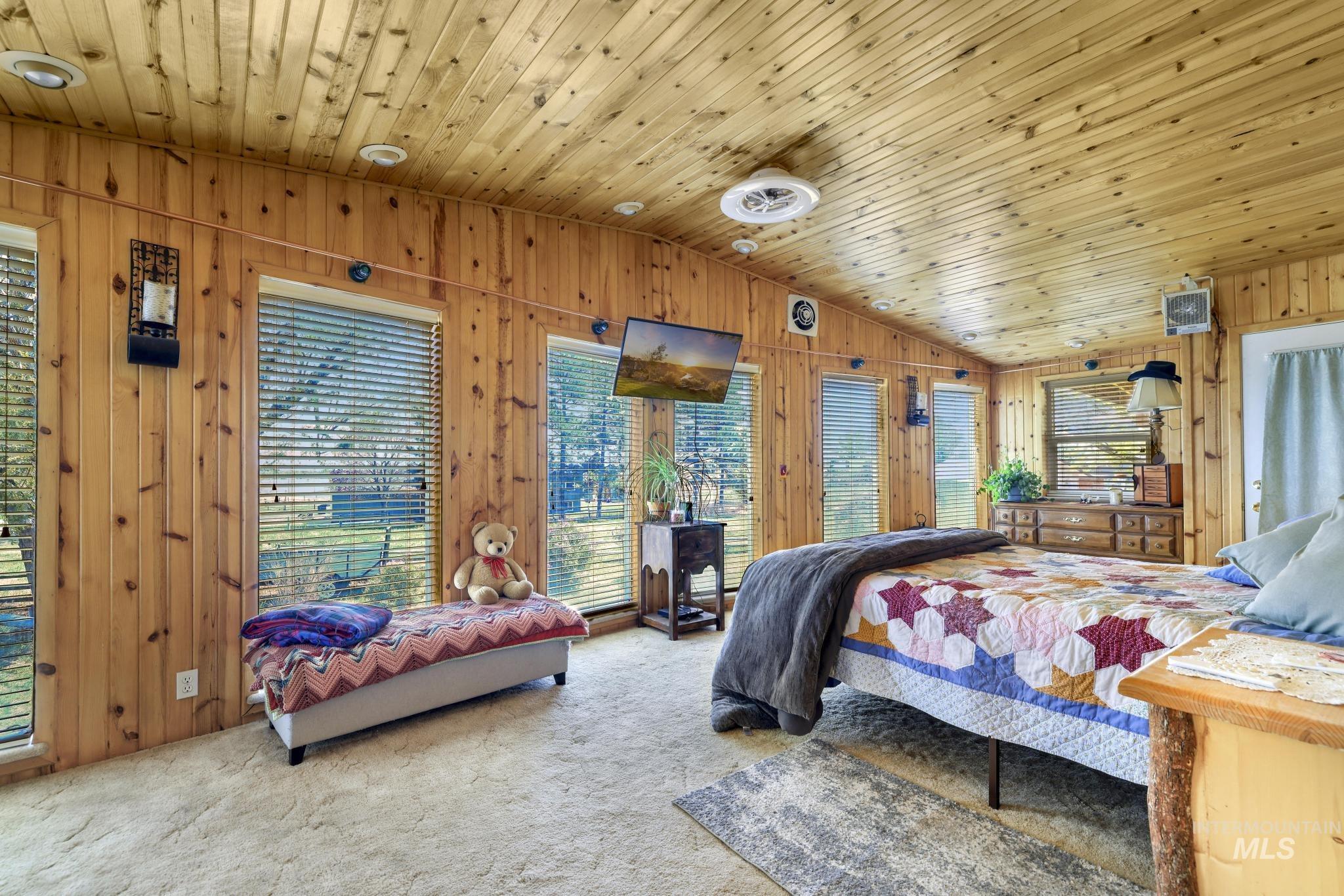 2593 E 3700, Twin Falls, Idaho 83301, 5 Bedrooms, 3 Bathrooms, Residential For Sale, Price $675,000, 98983639