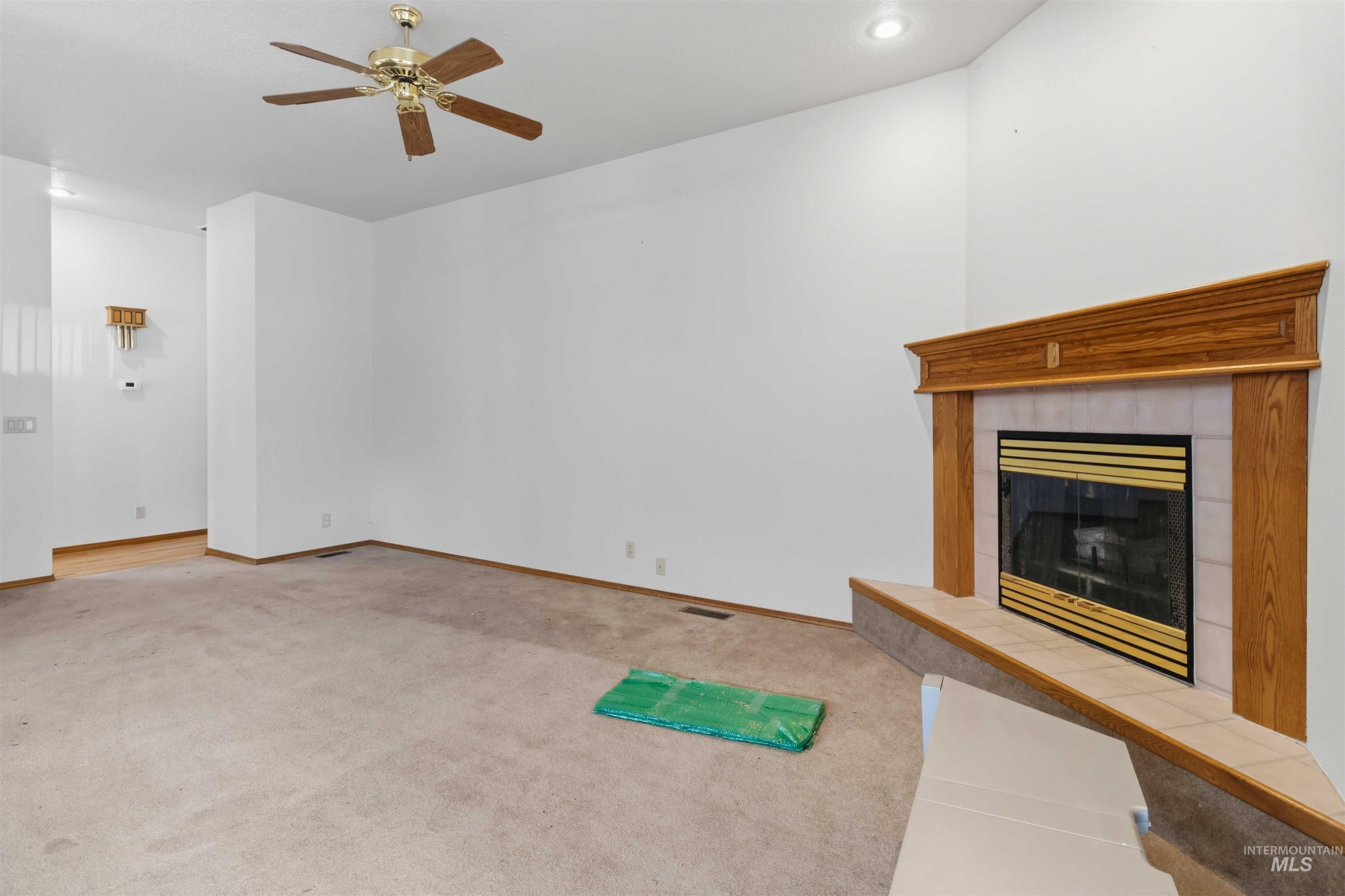 10541 W Rockwood St, Boise, Idaho 83704, 4 Bedrooms, 2 Bathrooms, Residential For Sale, Price $499,900, 98983640