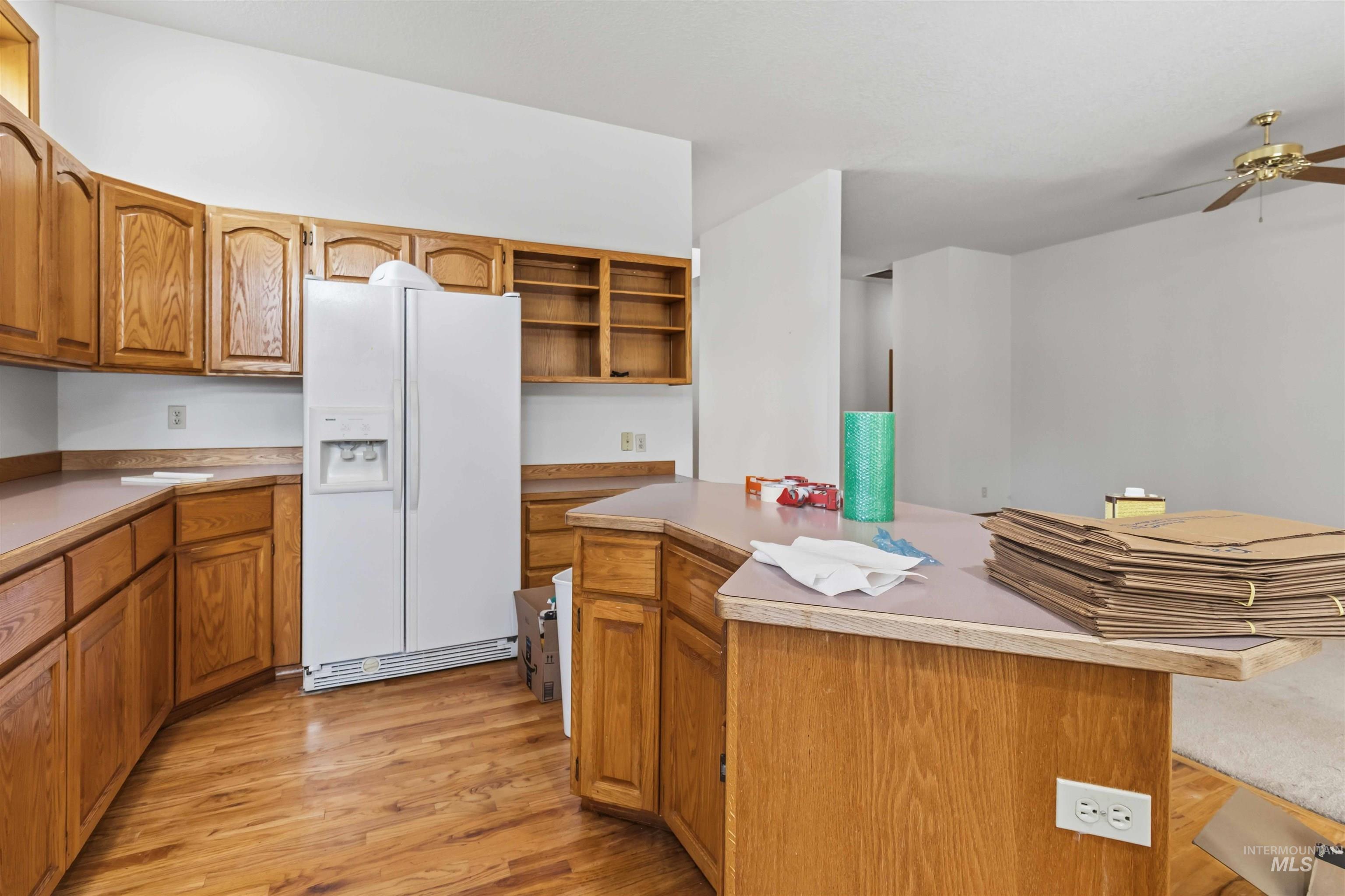 10541 W Rockwood St, Boise, Idaho 83704, 4 Bedrooms, 2 Bathrooms, Residential For Sale, Price $499,900, 98983640