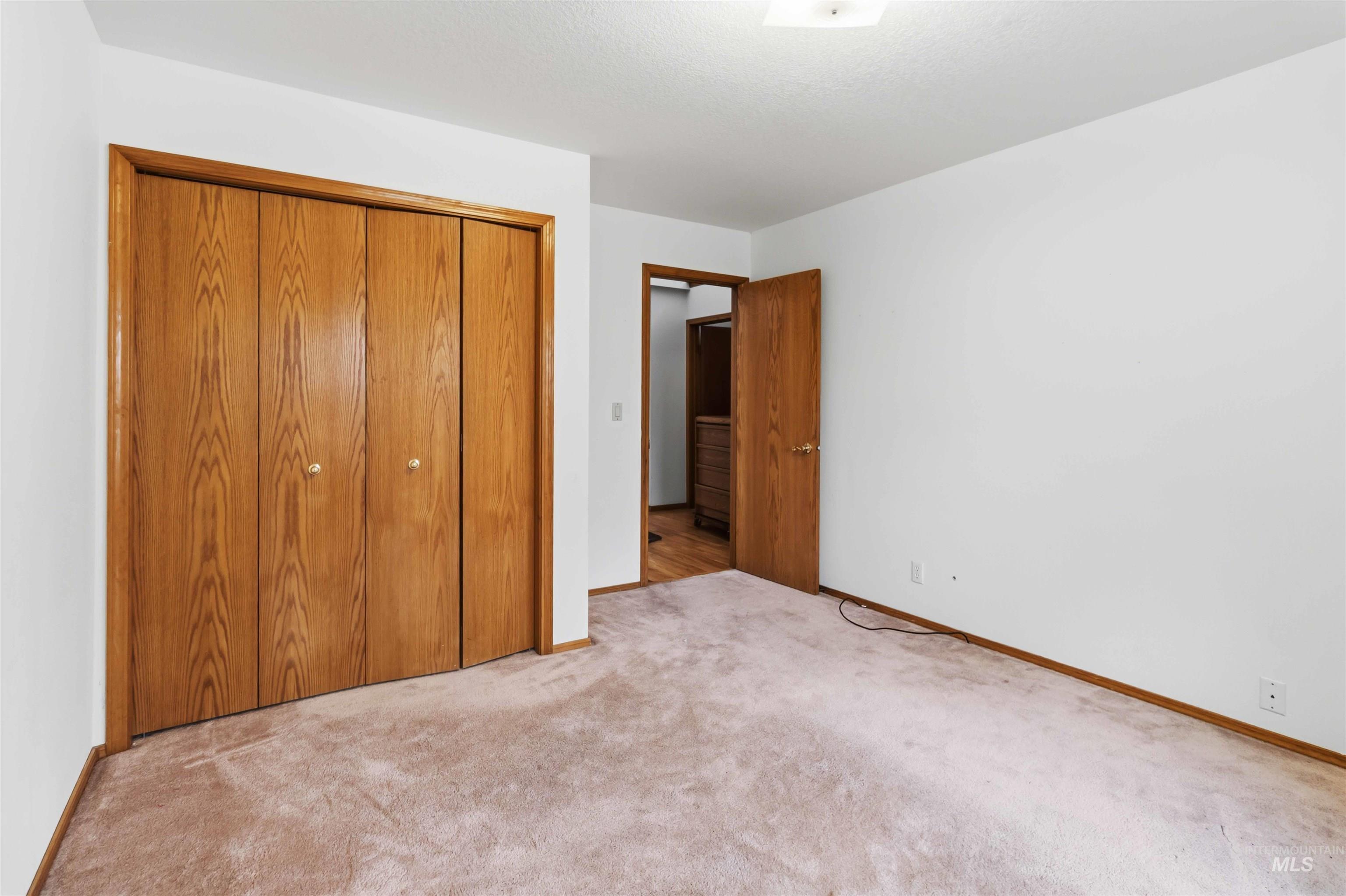 10541 W Rockwood St, Boise, Idaho 83704, 4 Bedrooms, 2 Bathrooms, Residential For Sale, Price $499,900, 98983640