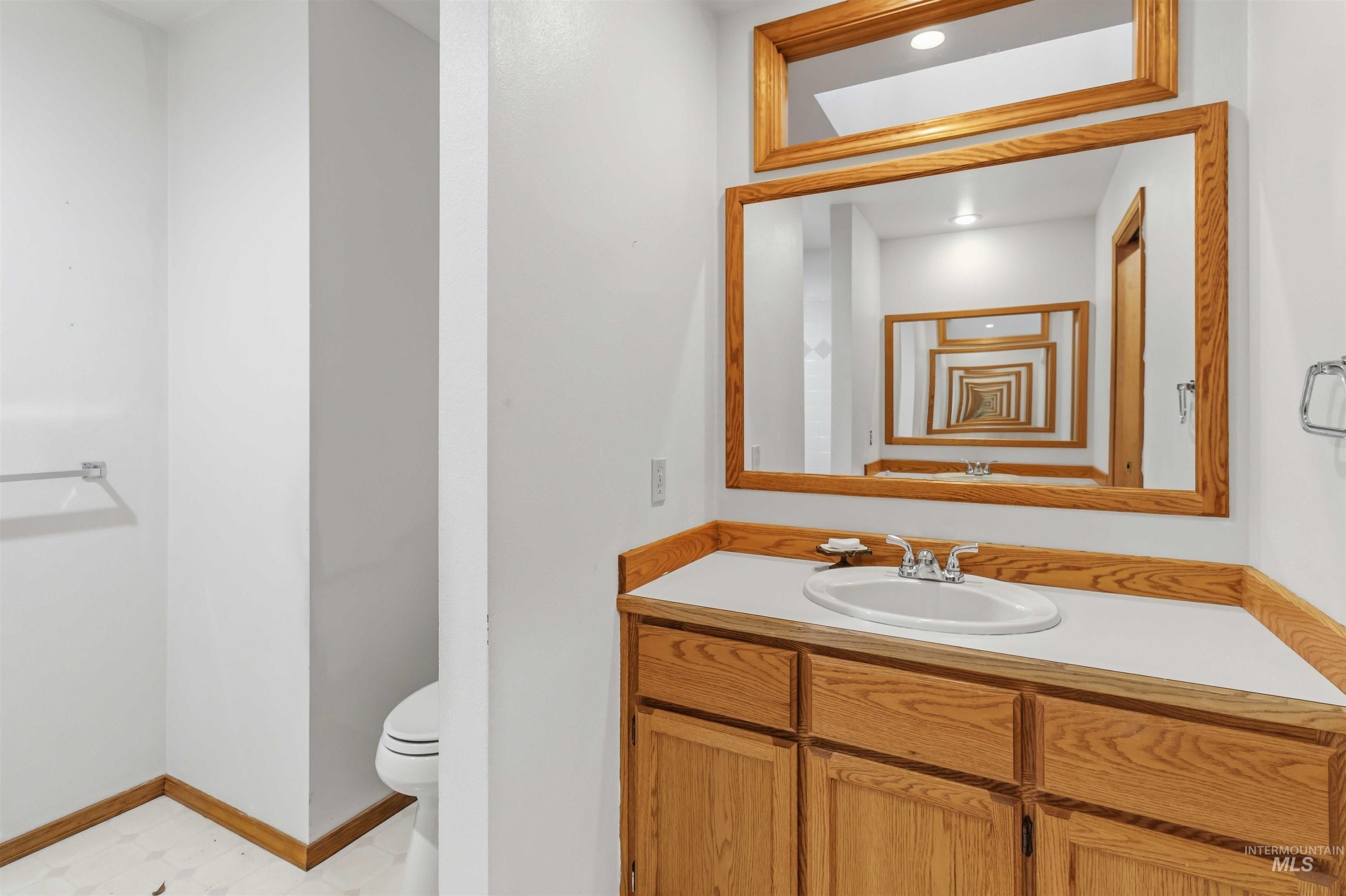 10541 W Rockwood St, Boise, Idaho 83704, 4 Bedrooms, 2 Bathrooms, Residential For Sale, Price $499,900, 98983640