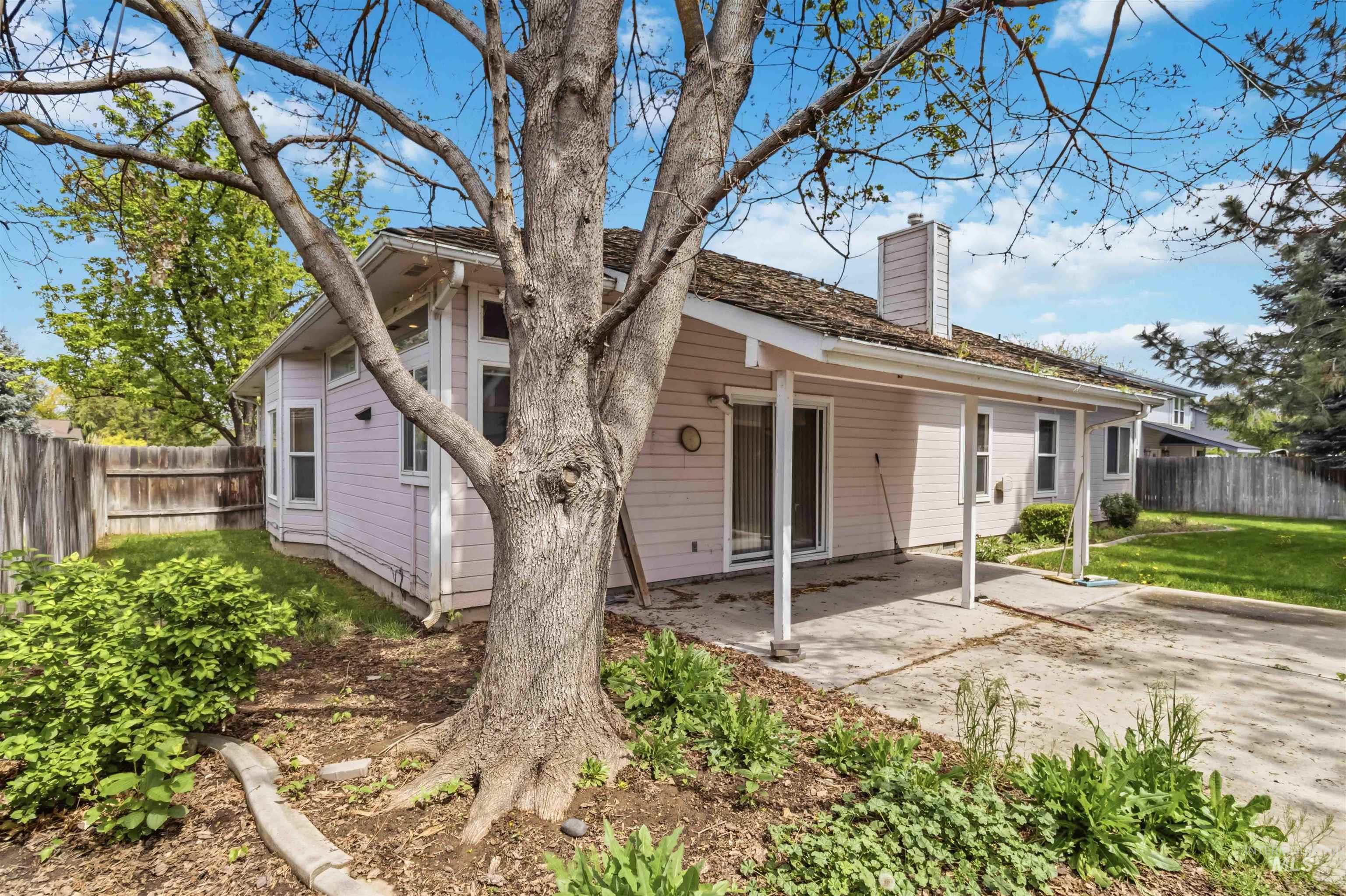 10541 W Rockwood St, Boise, Idaho 83704, 4 Bedrooms, 2 Bathrooms, Residential For Sale, Price $499,900, 98983640