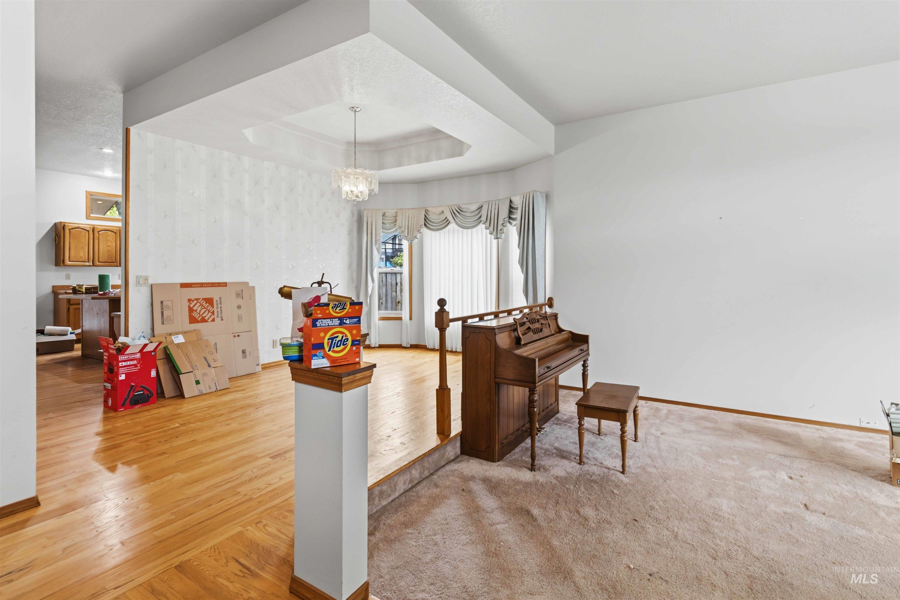 10541 W Rockwood St, Boise, Idaho 83704, 4 Bedrooms, 2 Bathrooms, Residential For Sale, Price $499,900, 98983640