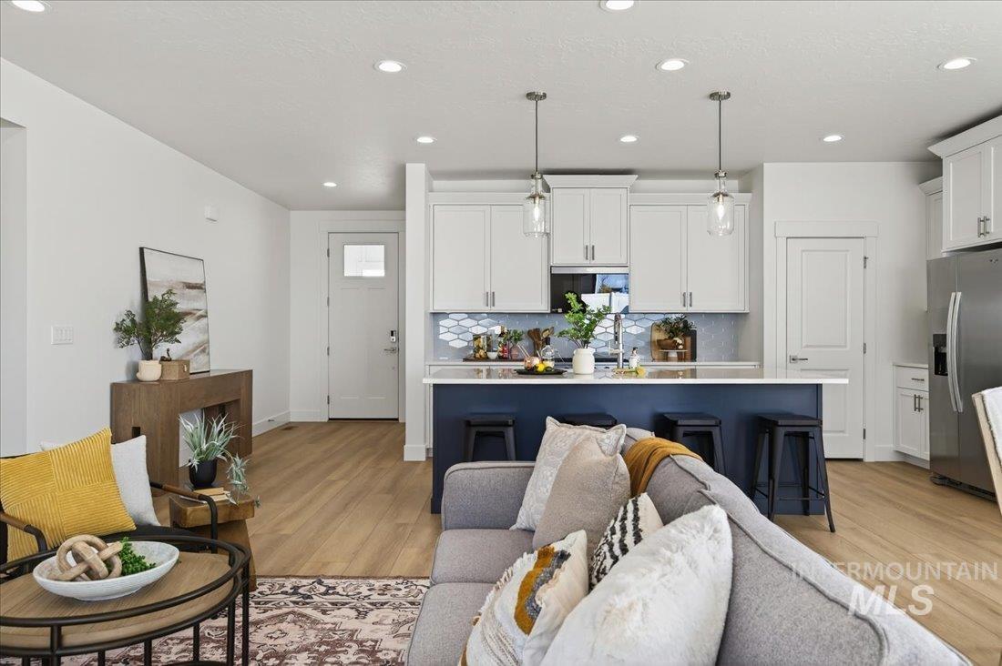 14880 Wing Spread Dr, Caldwell, Idaho 83607, 3 Bedrooms, 2 Bathrooms, Residential For Sale, Price $445,000,MLS 98983644