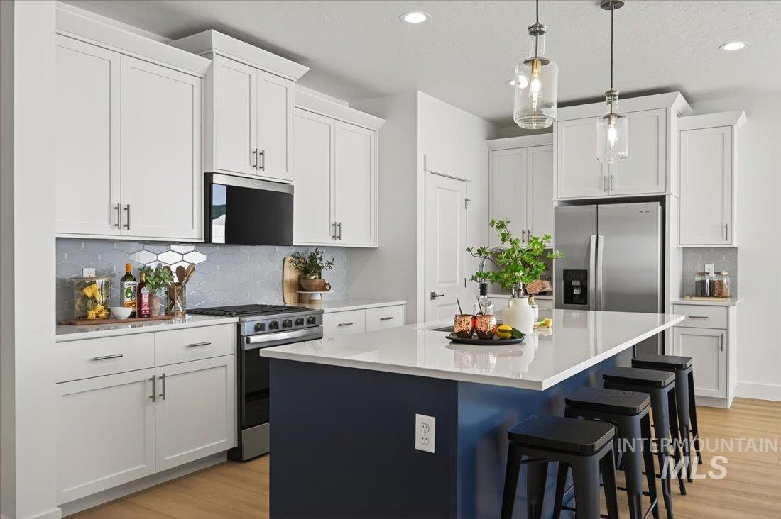 14880 Wing Spread Dr, Caldwell, Idaho 83607, 3 Bedrooms, 2 Bathrooms, Residential For Sale, Price $445,000,MLS 98983644