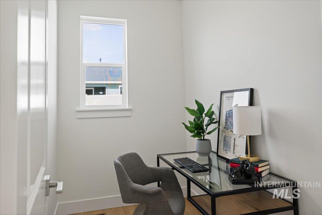 14880 Wing Spread Dr, Caldwell, Idaho 83607, 3 Bedrooms, 2 Bathrooms, Residential For Sale, Price $445,000,MLS 98983644