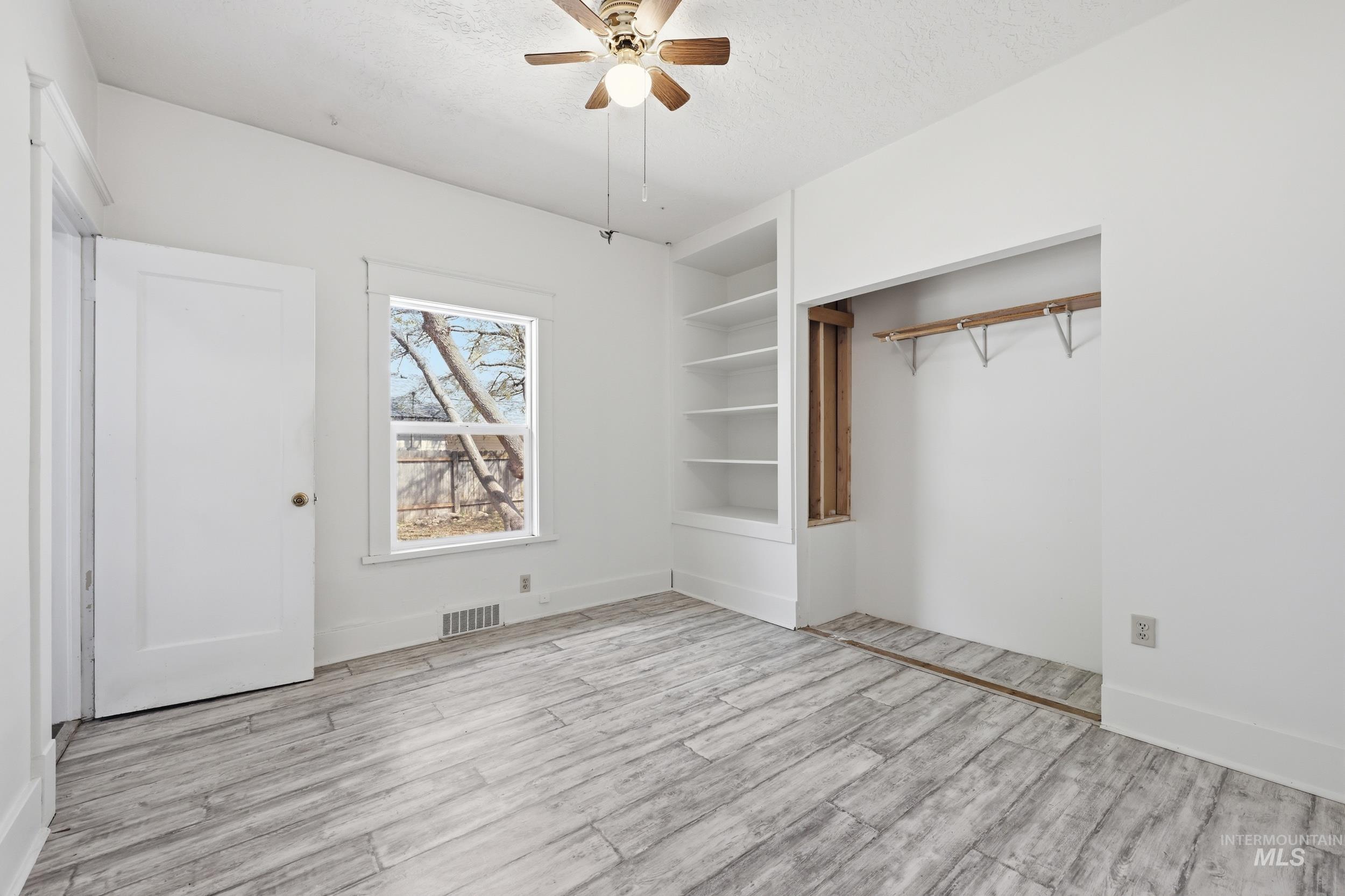 1609 Idaho Avenue, Caldwell, Idaho 83605, 2 Bedrooms, 1 Bathroom, Residential For Sale, Price $280,000, 98983645