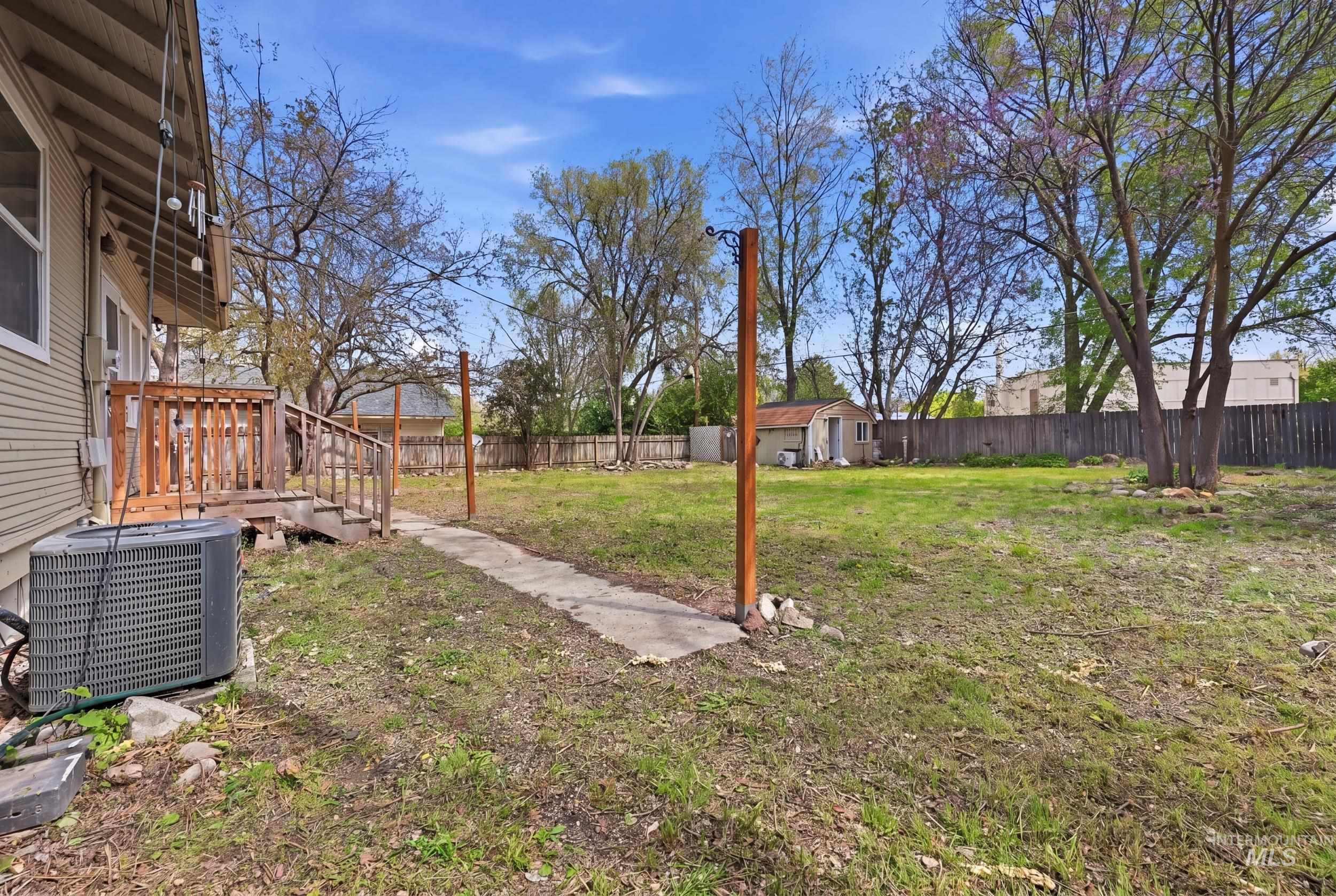 1609 Idaho Avenue, Caldwell, Idaho 83605, 2 Bedrooms, 1 Bathroom, Residential For Sale, Price $280,000, 98983645