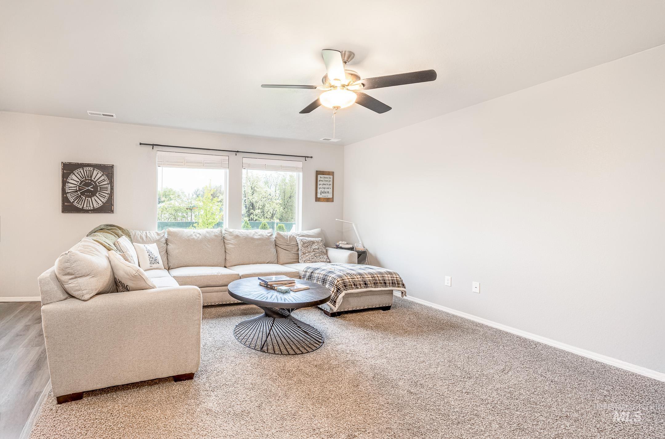 4461 E E Stone Falls Dr, Nampa, Idaho 83686-4860, 4 Bedrooms, 2.5 Bathrooms, Residential For Sale, Price $435,000,MLS 98983646