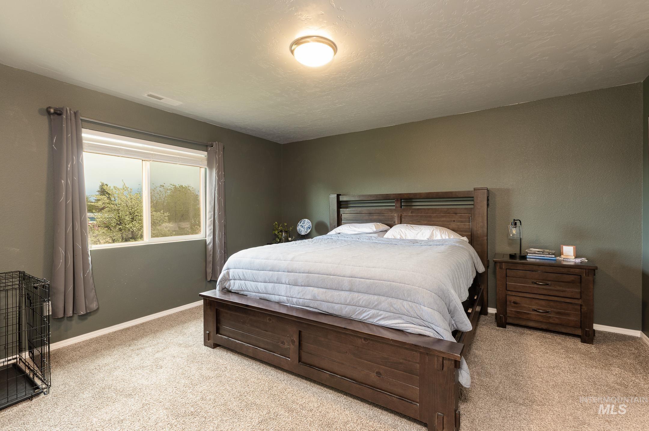 4461 E E Stone Falls Dr, Nampa, Idaho 83686-4860, 4 Bedrooms, 2.5 Bathrooms, Residential For Sale, Price $435,000,MLS 98983646