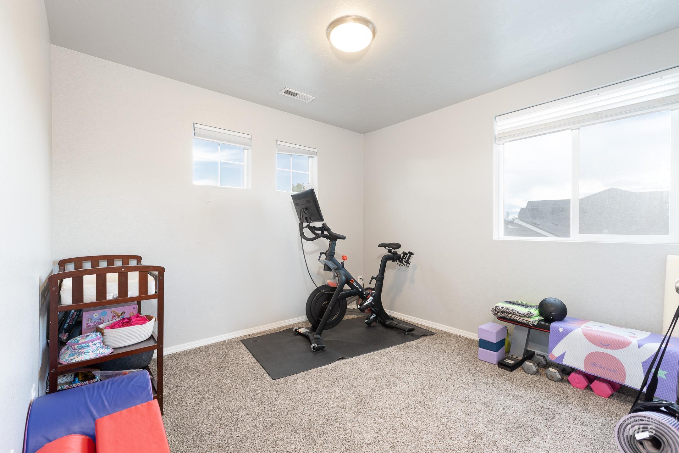 4461 E E Stone Falls Dr, Nampa, Idaho 83686-4860, 4 Bedrooms, 2.5 Bathrooms, Residential For Sale, Price $435,000,MLS 98983646