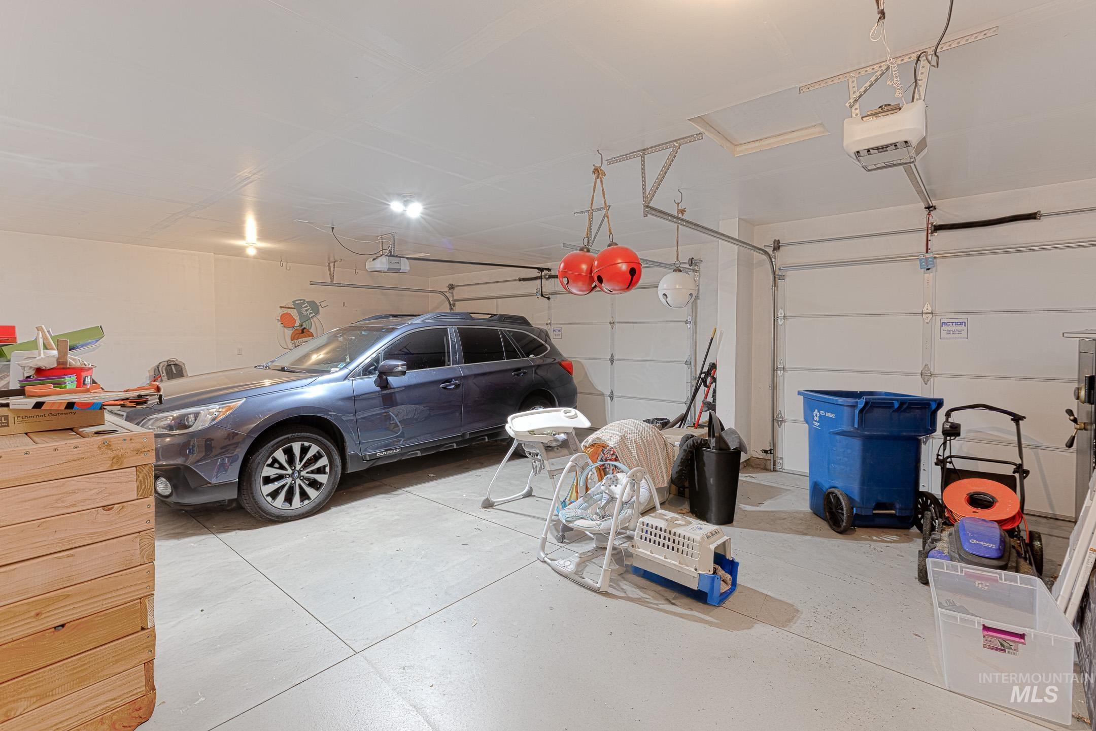 4461 E E Stone Falls Dr, Nampa, Idaho 83686-4860, 4 Bedrooms, 2.5 Bathrooms, Residential For Sale, Price $435,000,MLS 98983646