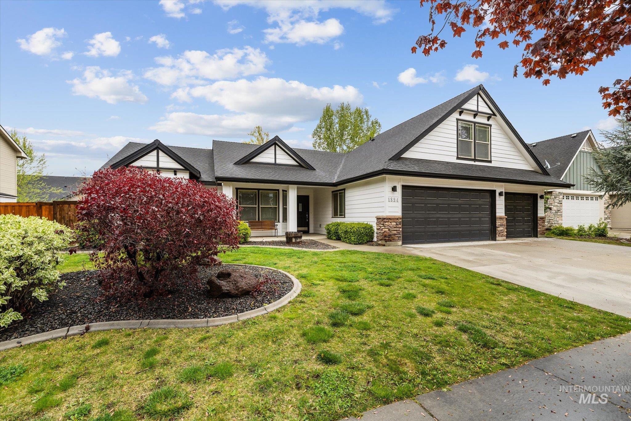 1894 W Divide Creek St, Meridian, Idaho 83646, 3 Bedrooms, 2.5 Bathrooms, Residential For Sale, Price $614,900, 98983649