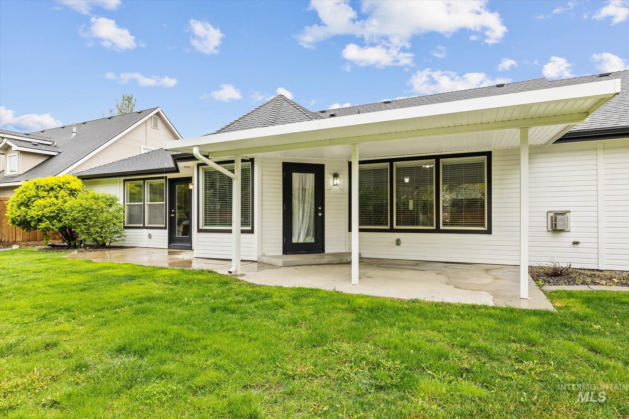 1894 W Divide Creek St, Meridian, Idaho 83646, 3 Bedrooms, 2.5 Bathrooms, Residential For Sale, Price $614,900, 98983649