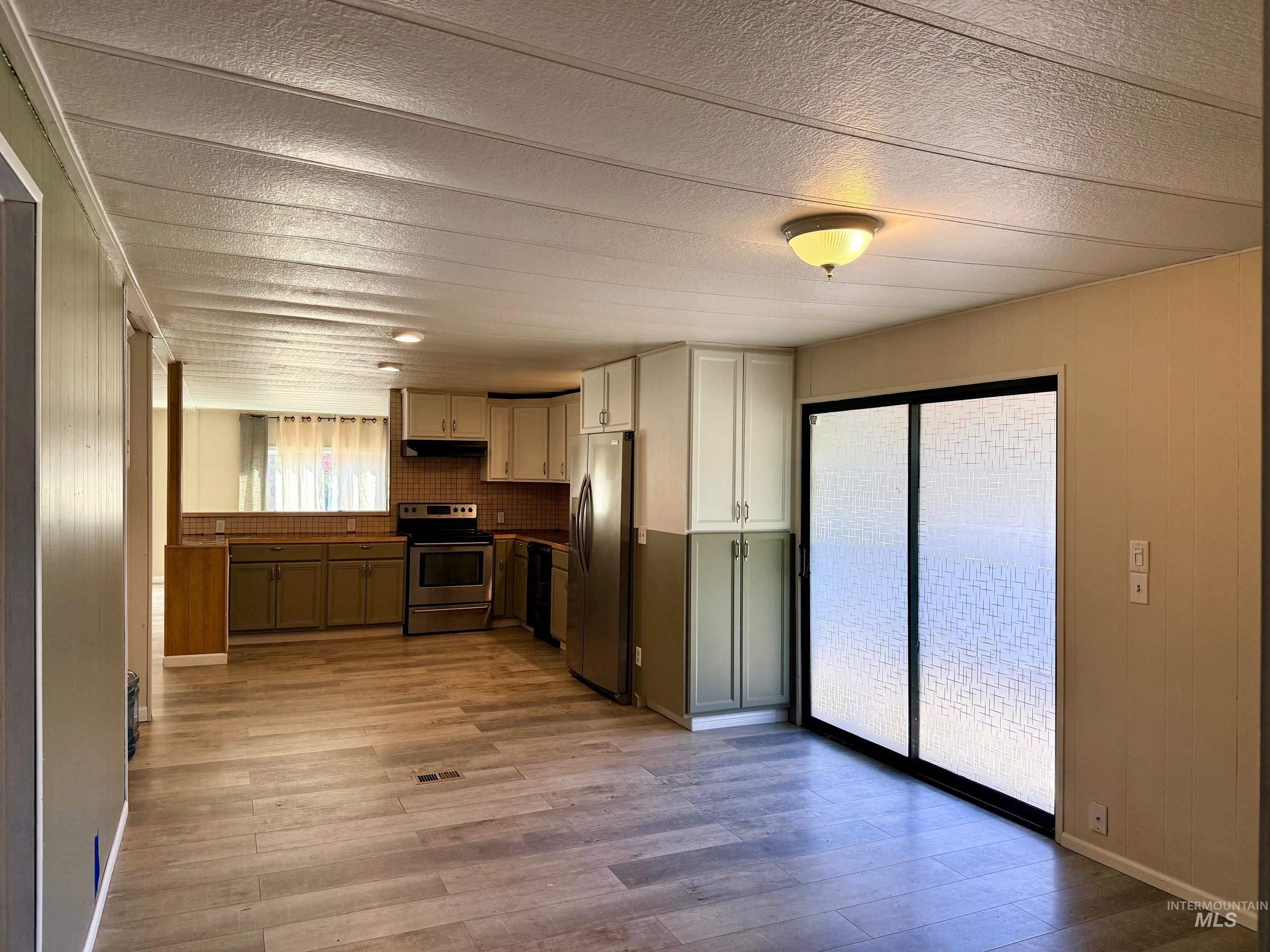 5 Bass Lane, Orofino, Idaho 83544, 3 Bedrooms, 2 Bathrooms, Residential For Sale, Price $95,000,MLS 98983654