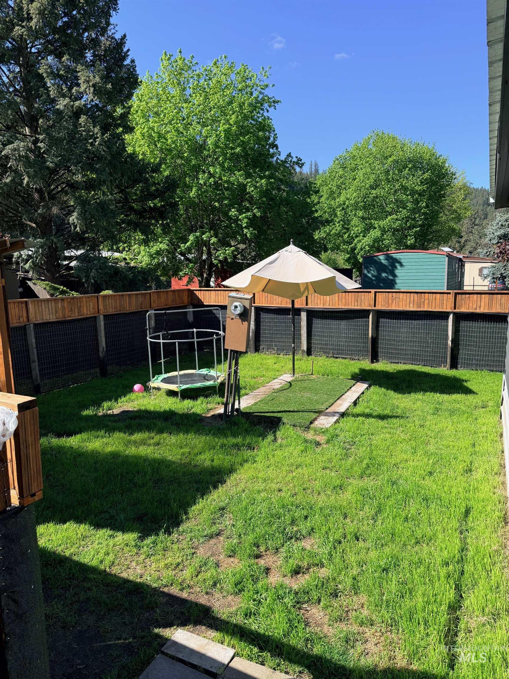 5 Bass Lane, Orofino, Idaho 83544, 3 Bedrooms, 2 Bathrooms, Residential For Sale, Price $95,000,MLS 98983654