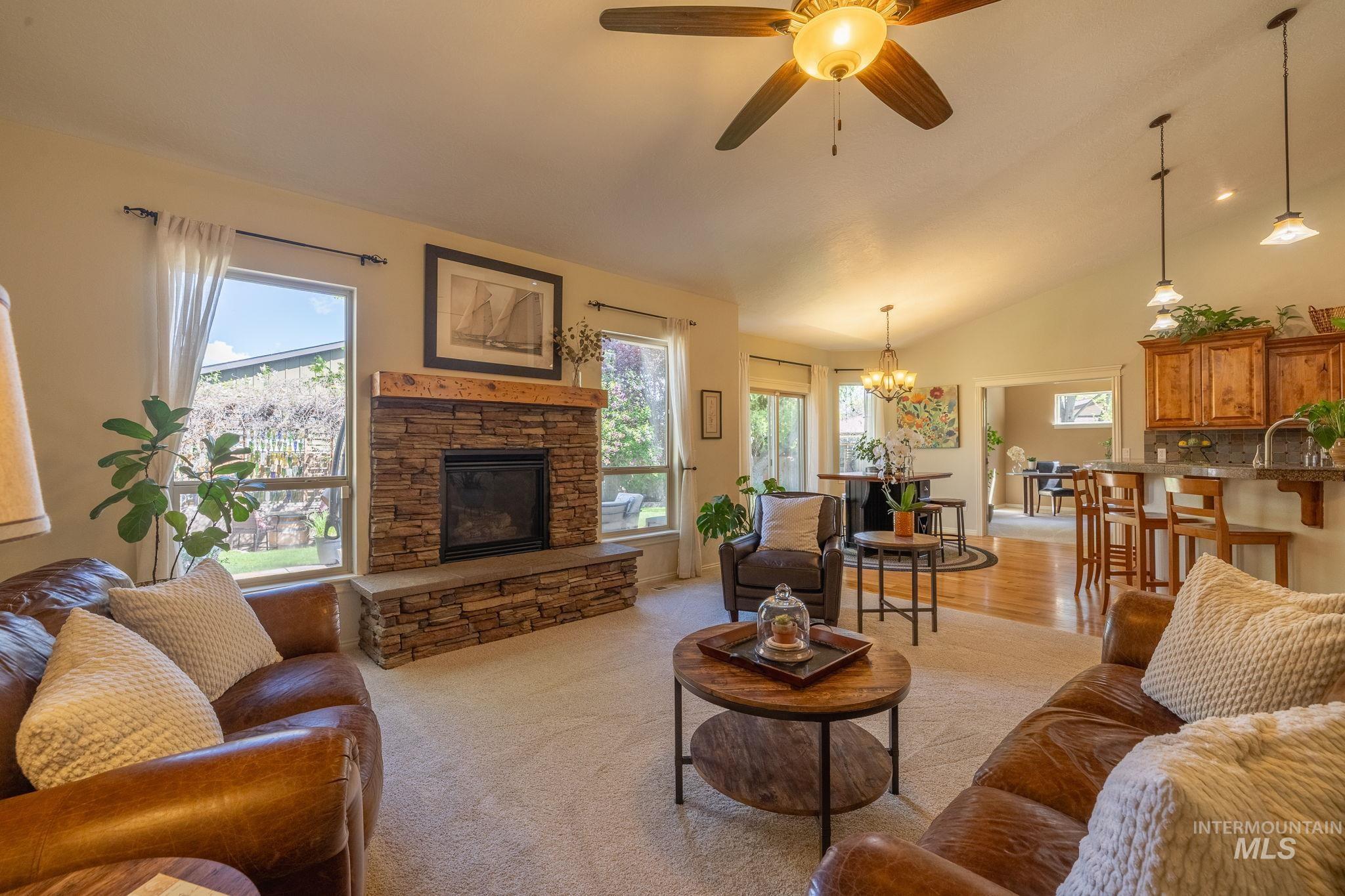 8798 W FIRCREST DR, Boise, Idaho 83704, 4 Bedrooms, 3.5 Bathrooms, Residential For Sale, Price $775,000,MLS 98983655