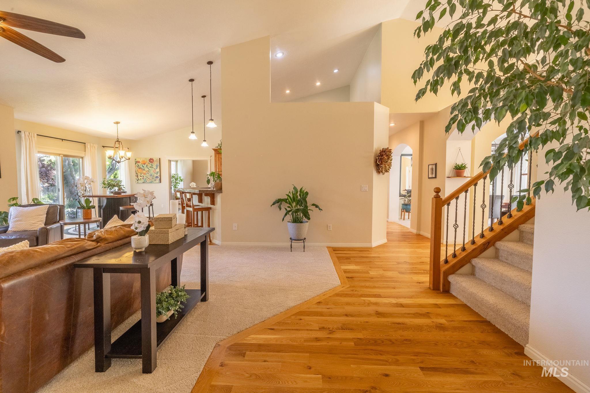 8798 W FIRCREST DR, Boise, Idaho 83704, 4 Bedrooms, 3.5 Bathrooms, Residential For Sale, Price $775,000,MLS 98983655