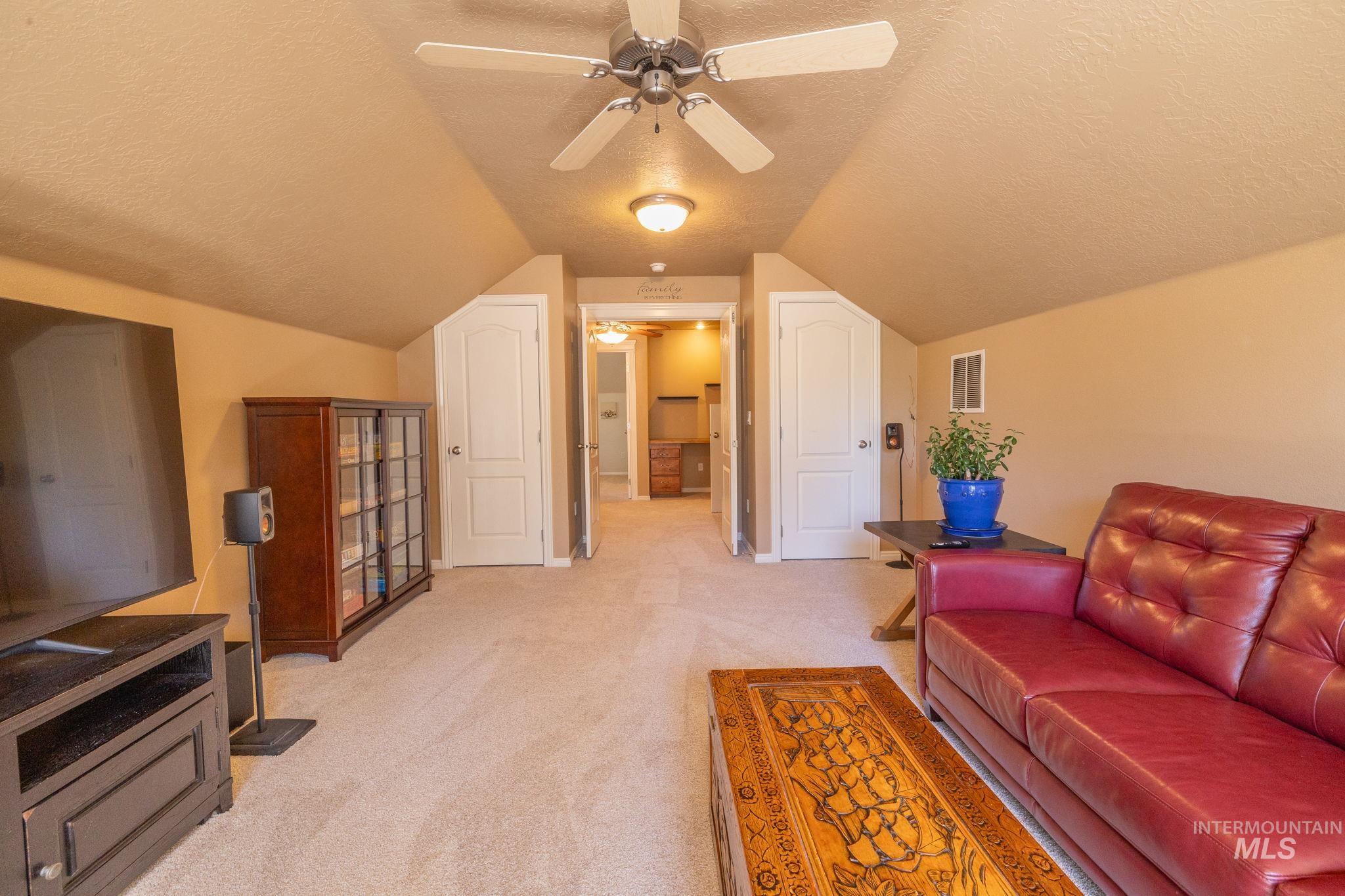 8798 W FIRCREST DR, Boise, Idaho 83704, 4 Bedrooms, 3.5 Bathrooms, Residential For Sale, Price $775,000,MLS 98983655