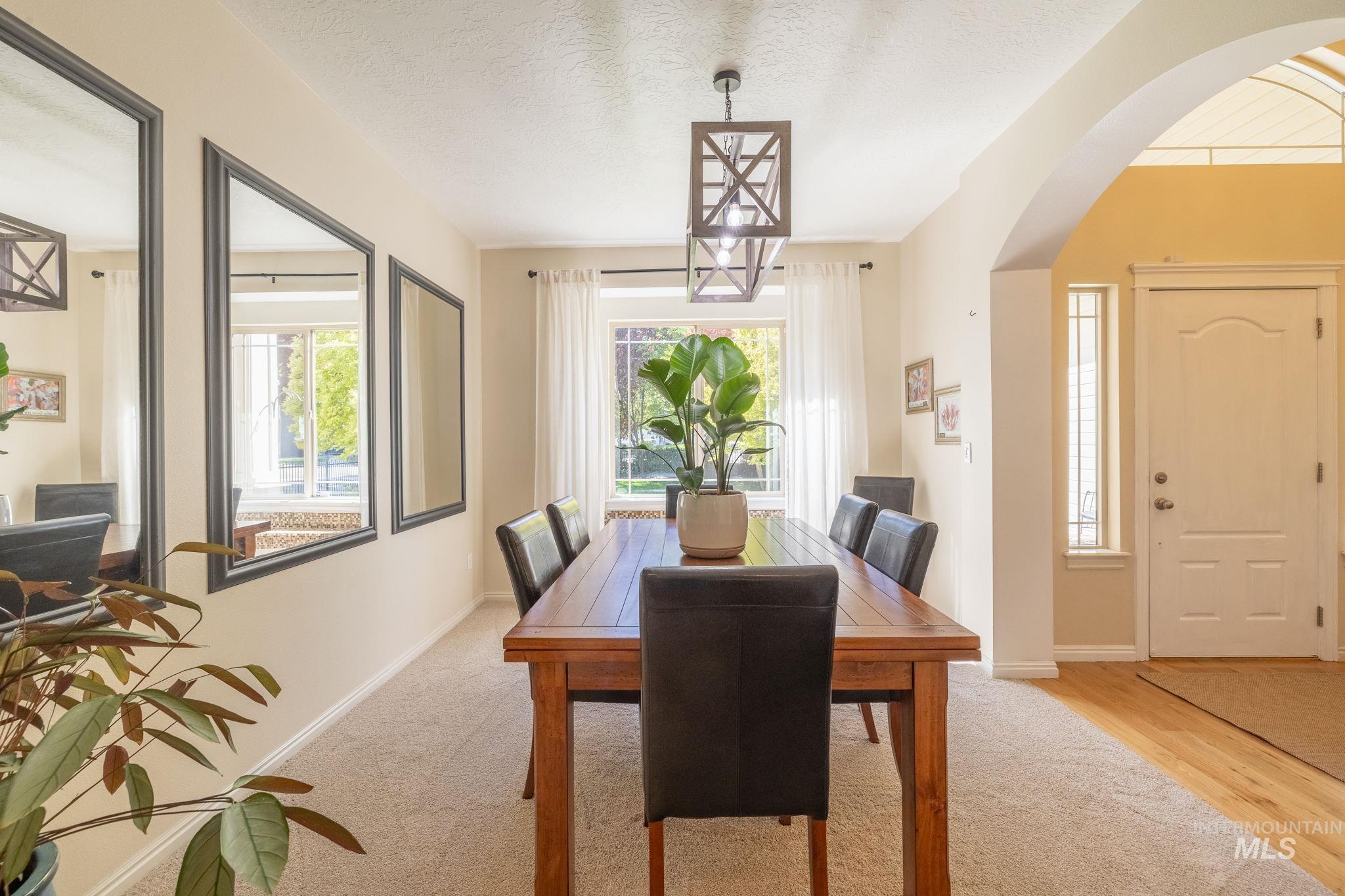 8798 W FIRCREST DR, Boise, Idaho 83704, 4 Bedrooms, 3.5 Bathrooms, Residential For Sale, Price $775,000,MLS 98983655