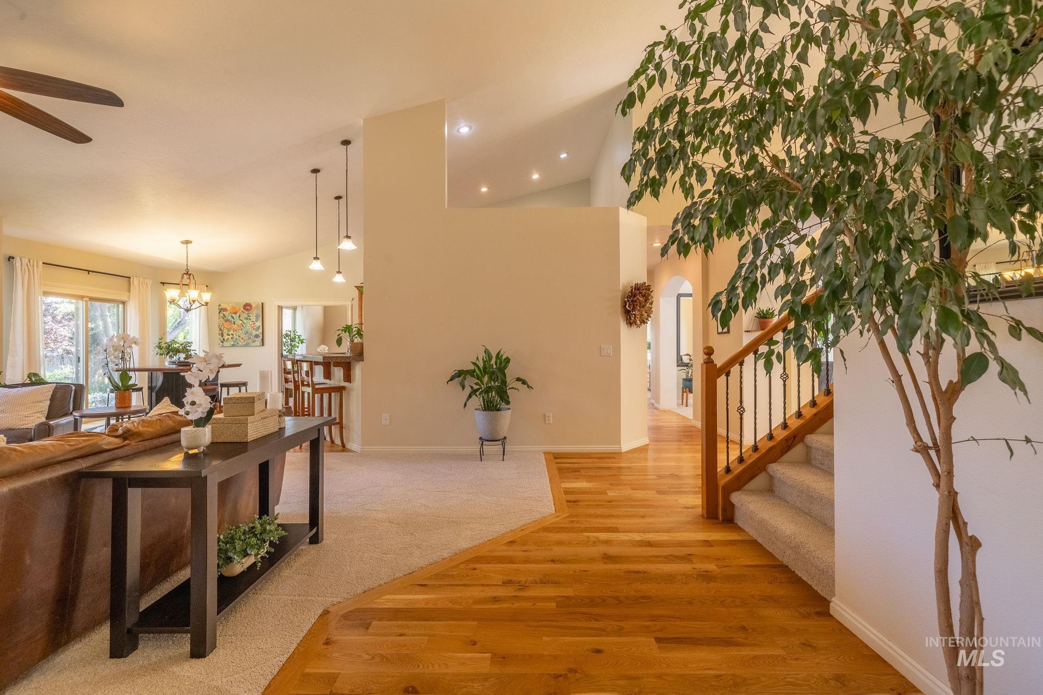 8798 W FIRCREST DR, Boise, Idaho 83704, 4 Bedrooms, 3.5 Bathrooms, Residential For Sale, Price $775,000,MLS 98983655