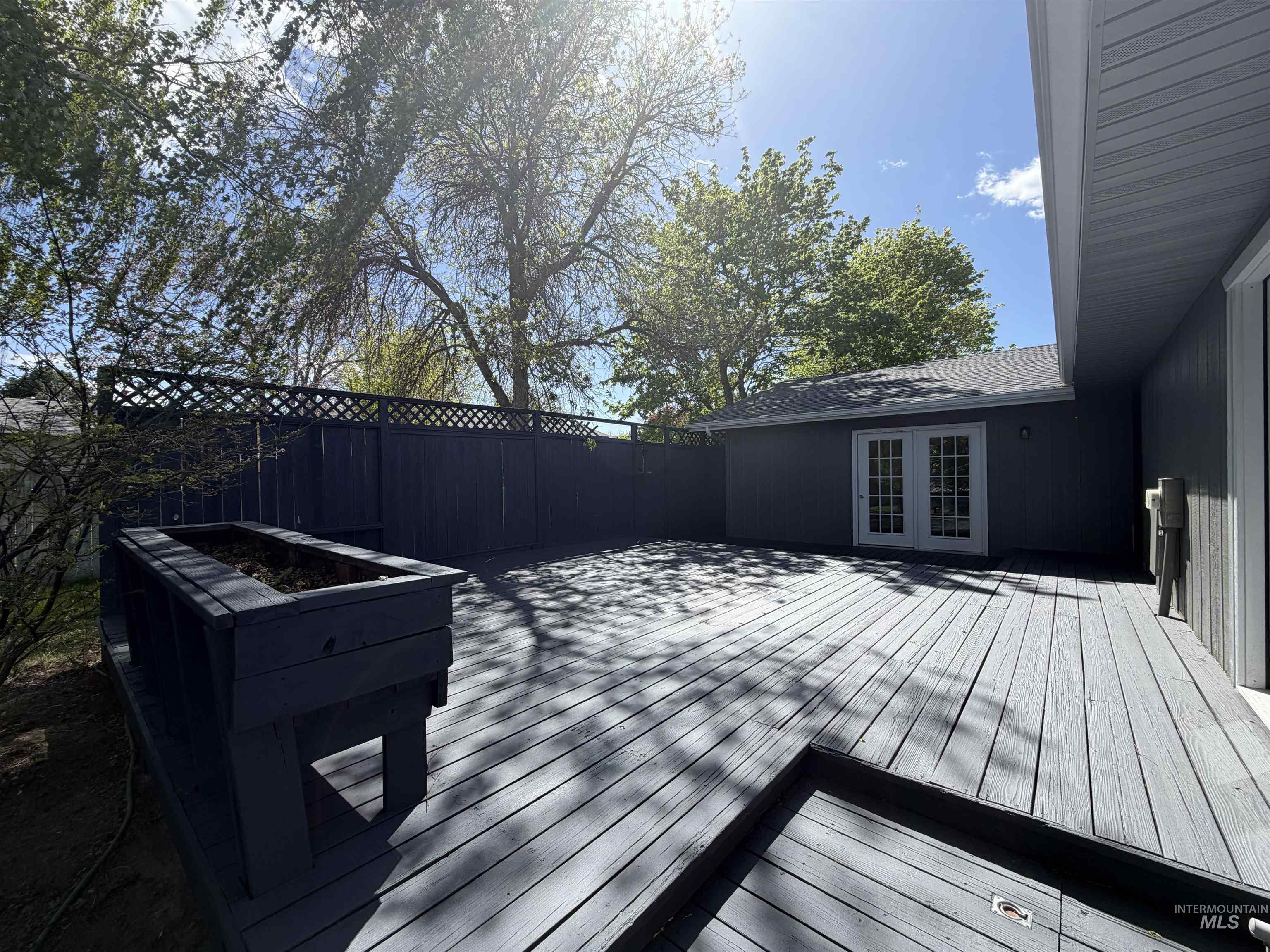 523 Park Meadows Cir, Twin Falls, Idaho 83301, 3 Bedrooms, 2 Bathrooms, Residential For Sale, Price $392,000,MLS 98983656