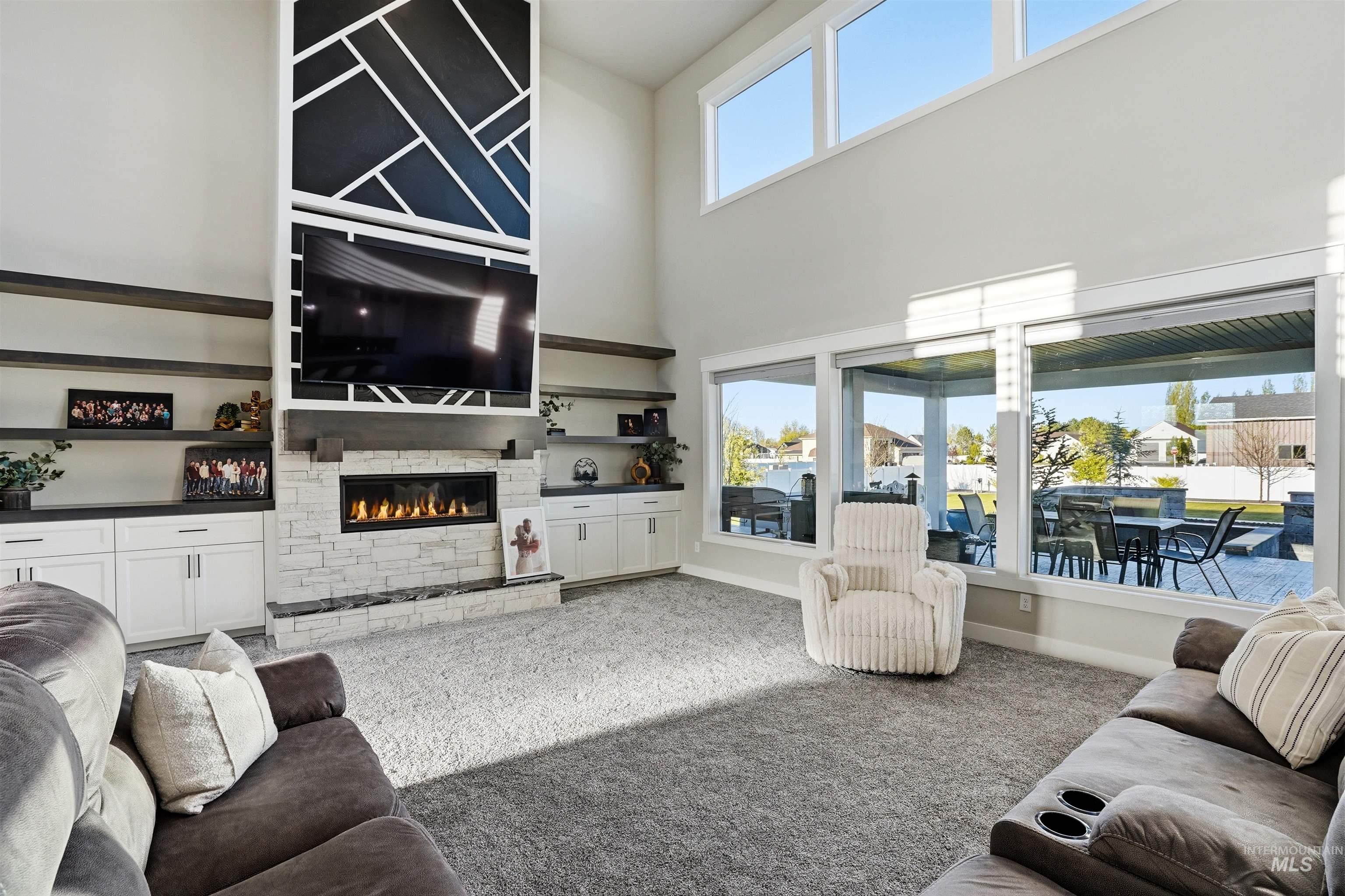 3872 N 3560 E, Kimberly, Idaho 83341, 5 Bedrooms, 4.5 Bathrooms, Residential For Sale, Price $1,200,000, 98983659