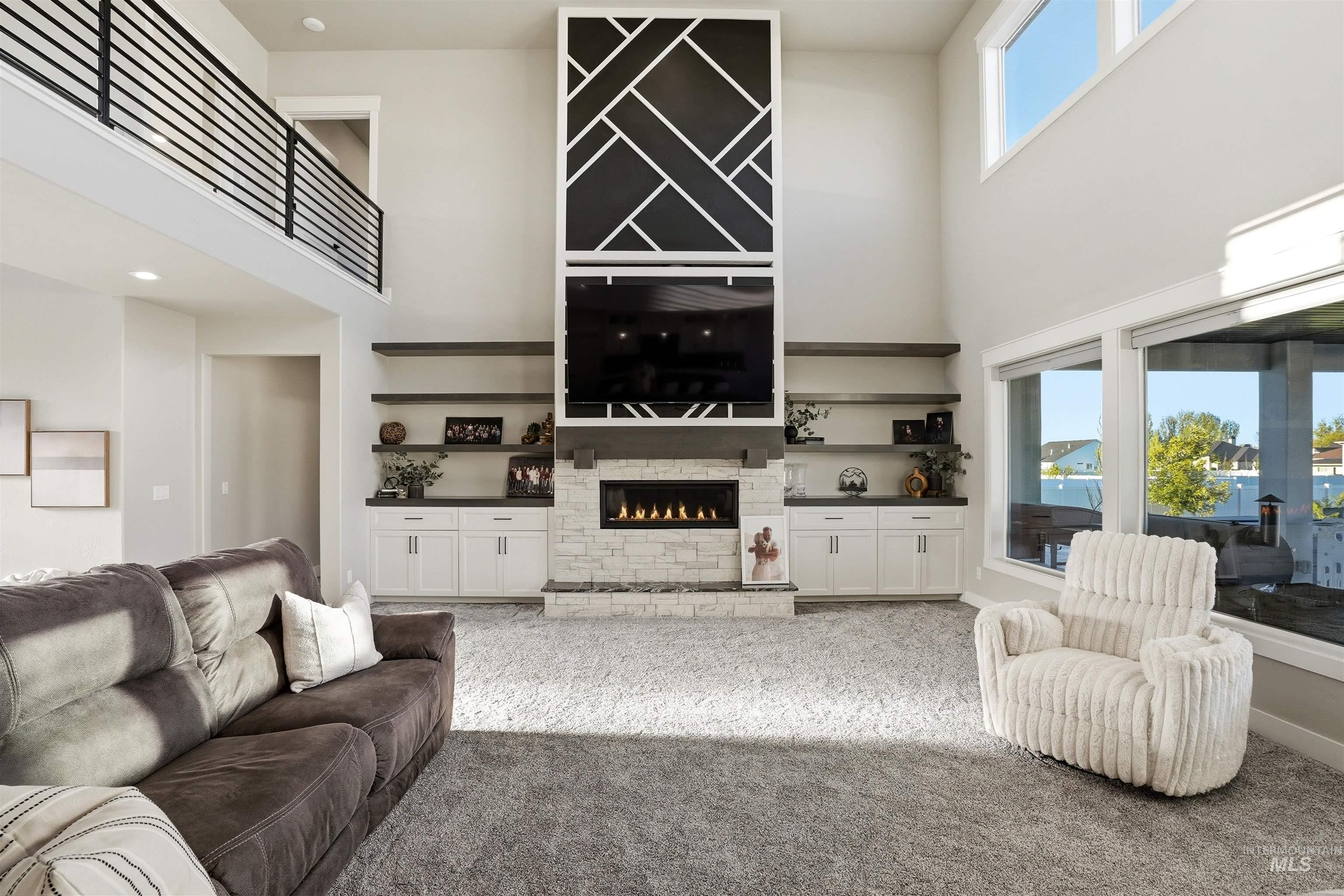 3872 N 3560 E, Kimberly, Idaho 83341, 5 Bedrooms, 4.5 Bathrooms, Residential For Sale, Price $1,200,000, 98983659