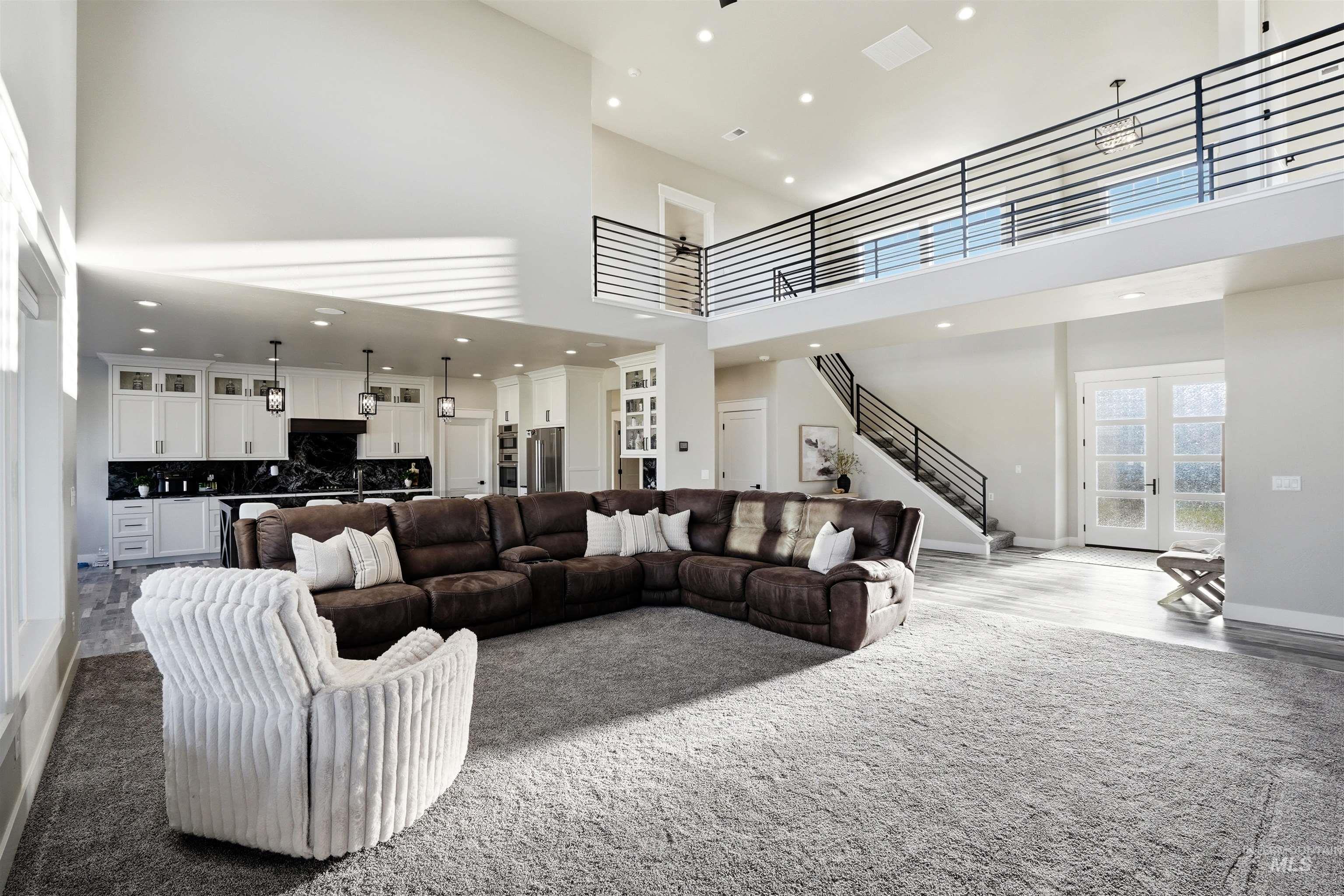 3872 N 3560 E, Kimberly, Idaho 83341, 5 Bedrooms, 4.5 Bathrooms, Residential For Sale, Price $1,200,000, 98983659